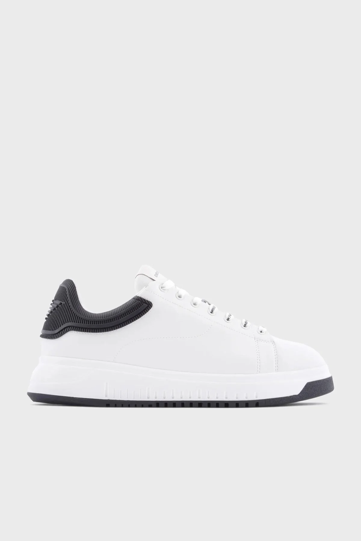 Emporio Armani Logolu Sneaker Erkek Ayakkabı X4X264 XN001 N480 BEYAZ-SİYAH - 1
