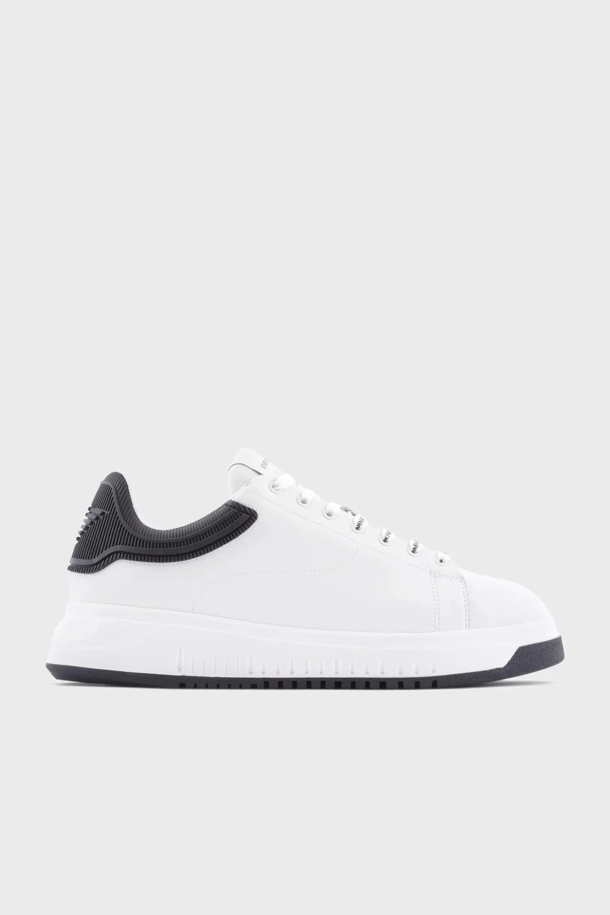 Emporio Armani Logolu Sneaker Erkek Ayakkabı X4X264 XN001 N480 BEYAZ-SİYAH - 1