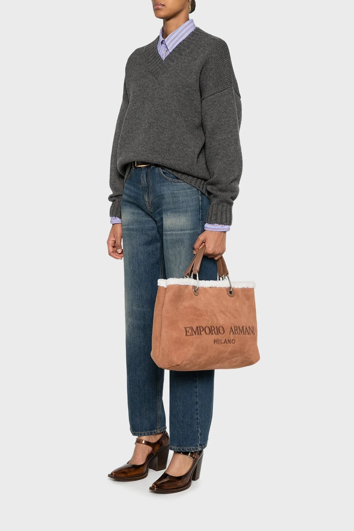 Emporio Armani Logolu Süslemeli Ayarlanabilir ve Çıkarılabilir Omuz Askılı Bayan Çanta Y3D165 YZZ0E 80797 KAHVE - 2