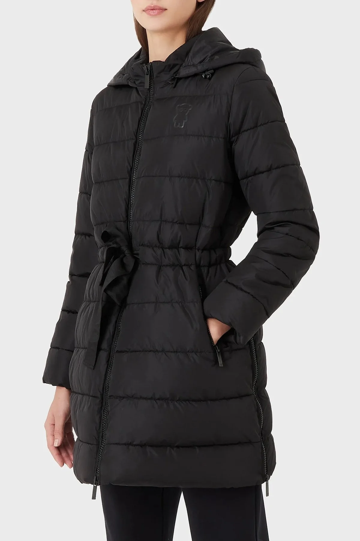 Emporio Armani Logolu Yalıtımlı Çıkarılabilir Kapüşonlu Regular Fit Kapitone Bayan Mont 6L2L73 2NGAZ 0999 SİYAH - 1