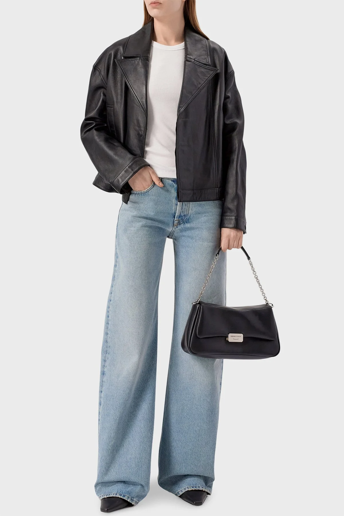 Emporio Armani Logolu Zincir Askılı ve Ayarlanabilir Askılı Bayan Çanta EW002645 AF18673 UC001 SİYAH - 2