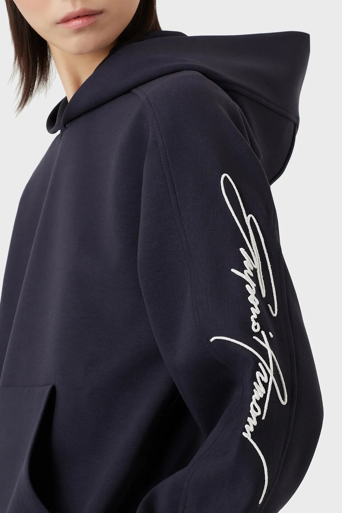 Emporio Armani Loose Fit Kanguru Cepli Kapüşonlu Bayan Sweat 3R2M7C 2JVKZ 0828 LACİVERT - 4