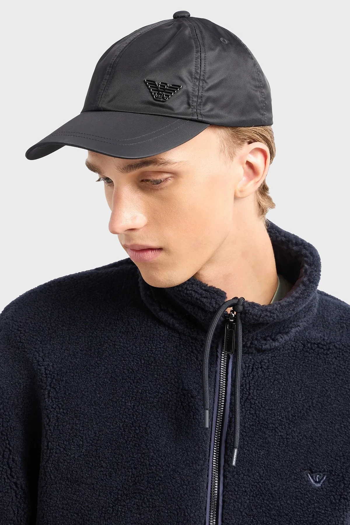 Emporio Armani Metal Logolu Erkek Şapka 627393 3F563 00020 SİYAH - 3