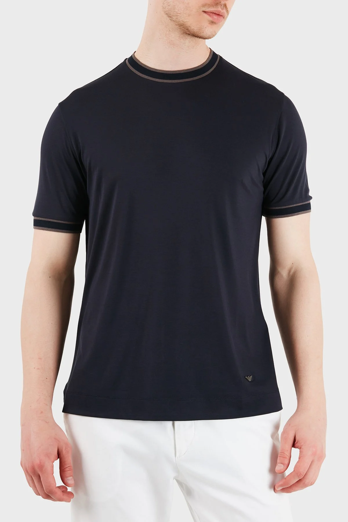 Emporio Armani Modal ve İpek Karışımlı Slim Fit Bisiklet Yaka Erkek T Shirt EM005361 AF13721 UB118 LACİVERT - 1