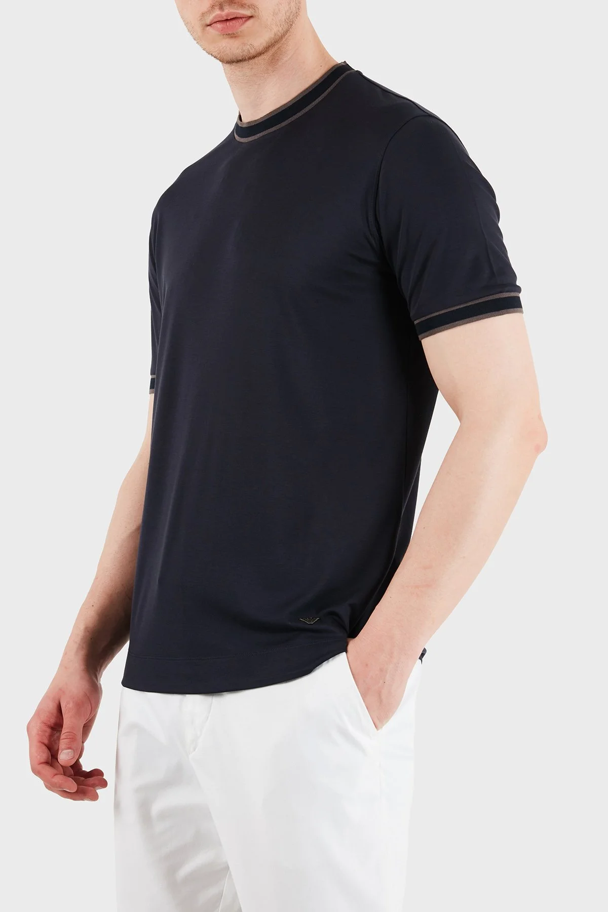 Emporio Armani Modal ve İpek Karışımlı Slim Fit Bisiklet Yaka Erkek T Shirt EM005361 AF13721 UB118 LACİVERT - 5