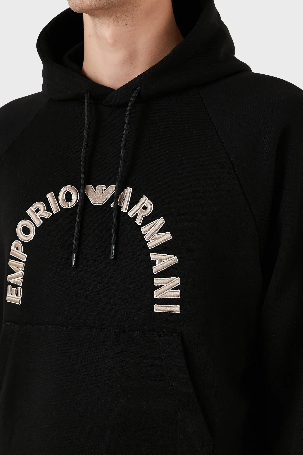 Emporio Armani Nakış İşlemeli Logolu Kapüşonlu Cepli Regular Fit Pamuklu Erkek Sweat 6R1ME9 1JWPZ 00C5 SİYAH - 5