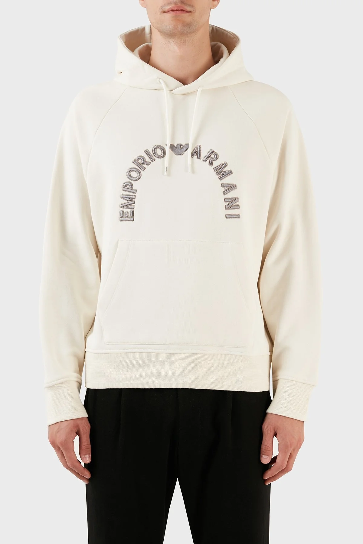 Emporio Armani Nakış İşlemeli Logolu Kapüşonlu Cepli Regular Fit Erkek Sweat 6R1ME9 1JWPZ 01L2 EKRU - 1