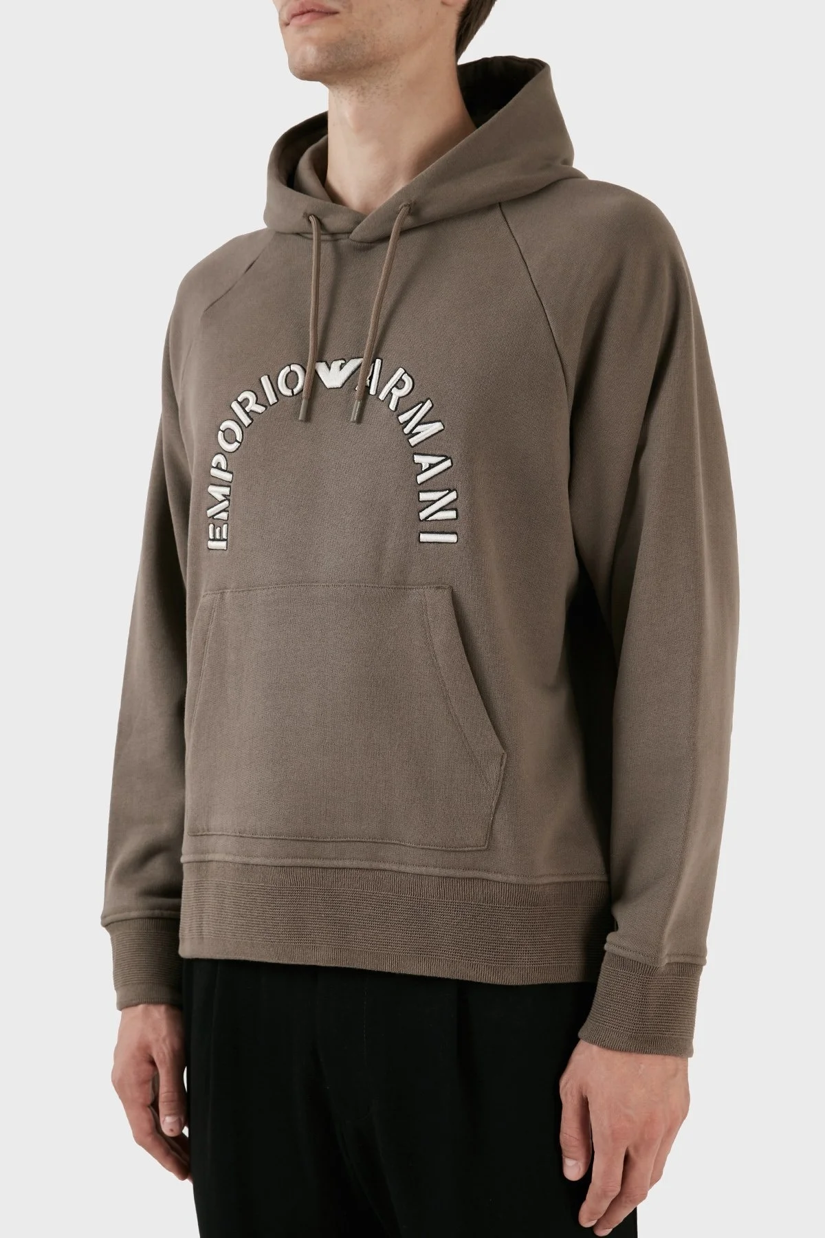 Emporio Armani Nakış İşlemeli Logolu Kapüşonlu Cepli Regular Fit Pamuklu Erkek Sweat 6R1ME9 1JWPZ 04A8 KAHVE - 10