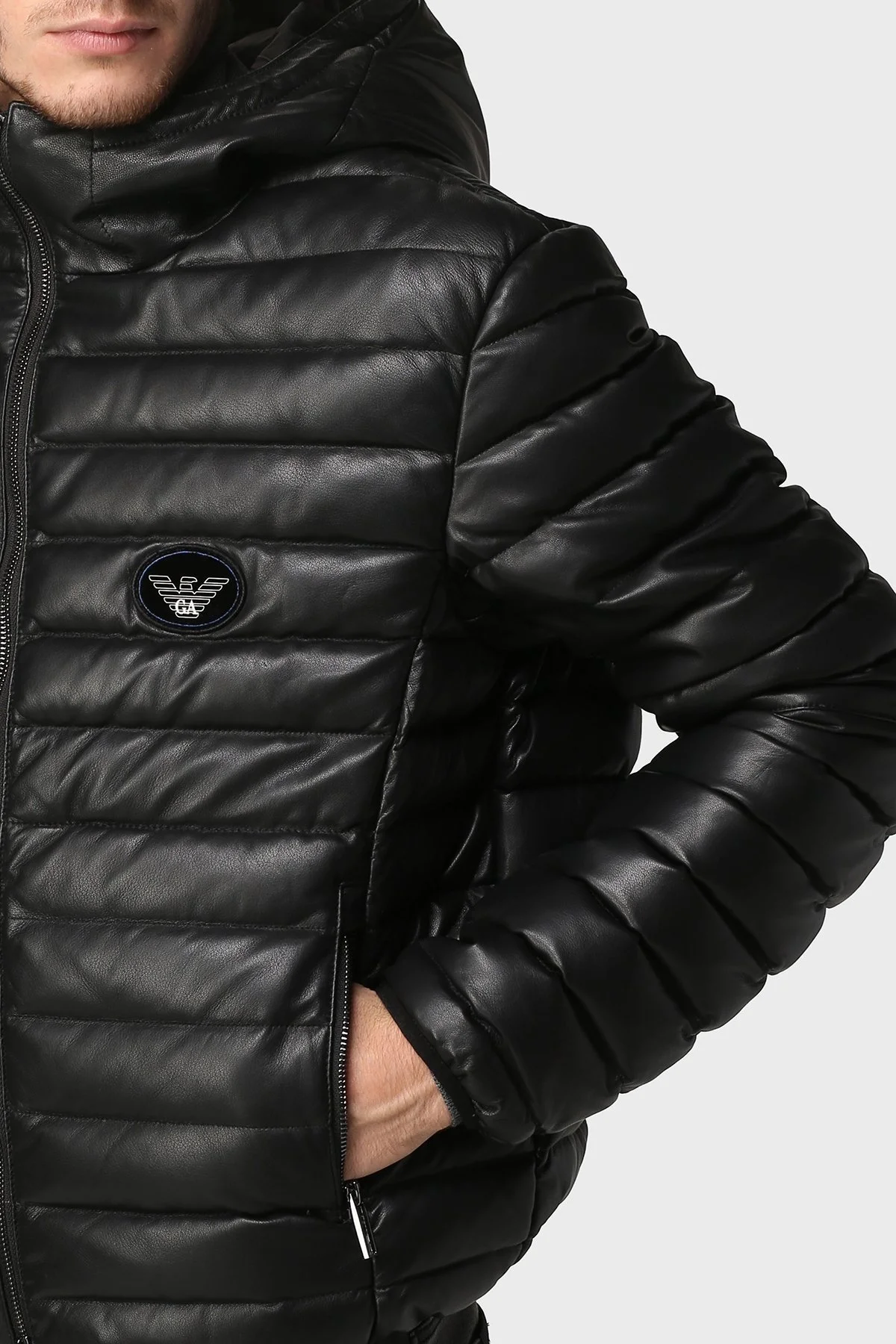 Emporio Armani Ördek Tüyü Dolgulu Kapüşonlu % 100 Kuzu Derisi Erkek Mont B1R03P B1P03 999 SİYAH - 3