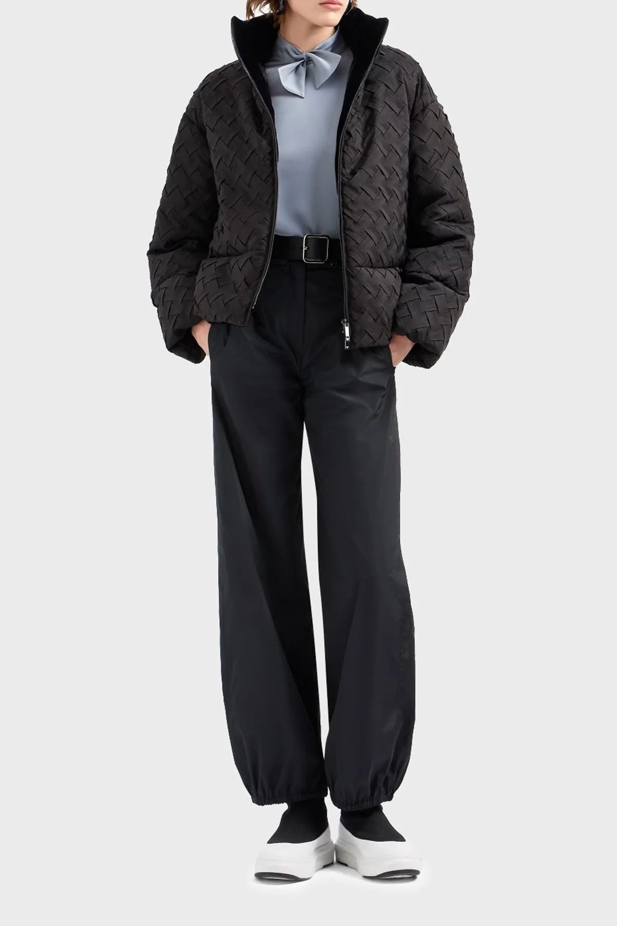 Emporio Armani Örgü Desenli Regular Fit Dik Yaka Şişme Bayan Mont 6D2B73 2NGPZ 0999 SİYAH - 2