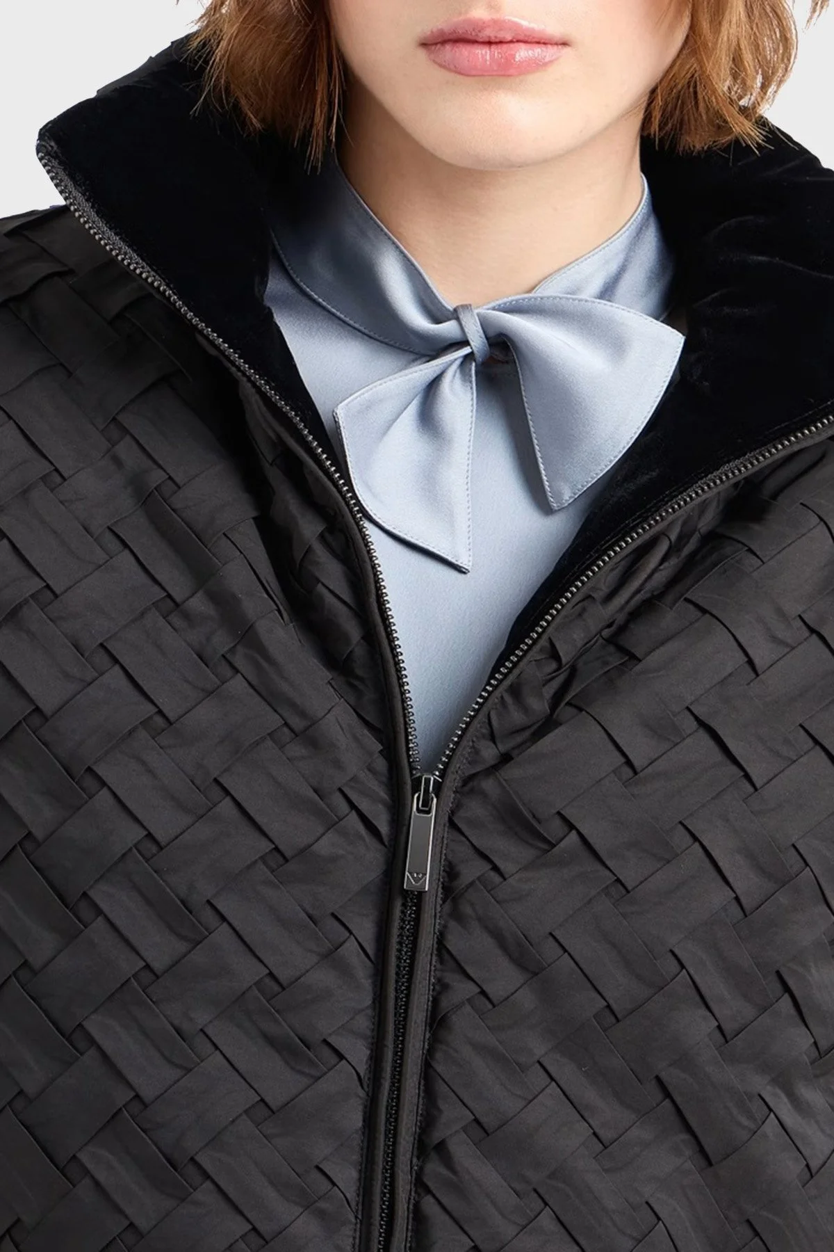 Emporio Armani Örgü Desenli Regular Fit Dik Yaka Şişme Bayan Mont 6D2B73 2NGPZ 0999 SİYAH - 4