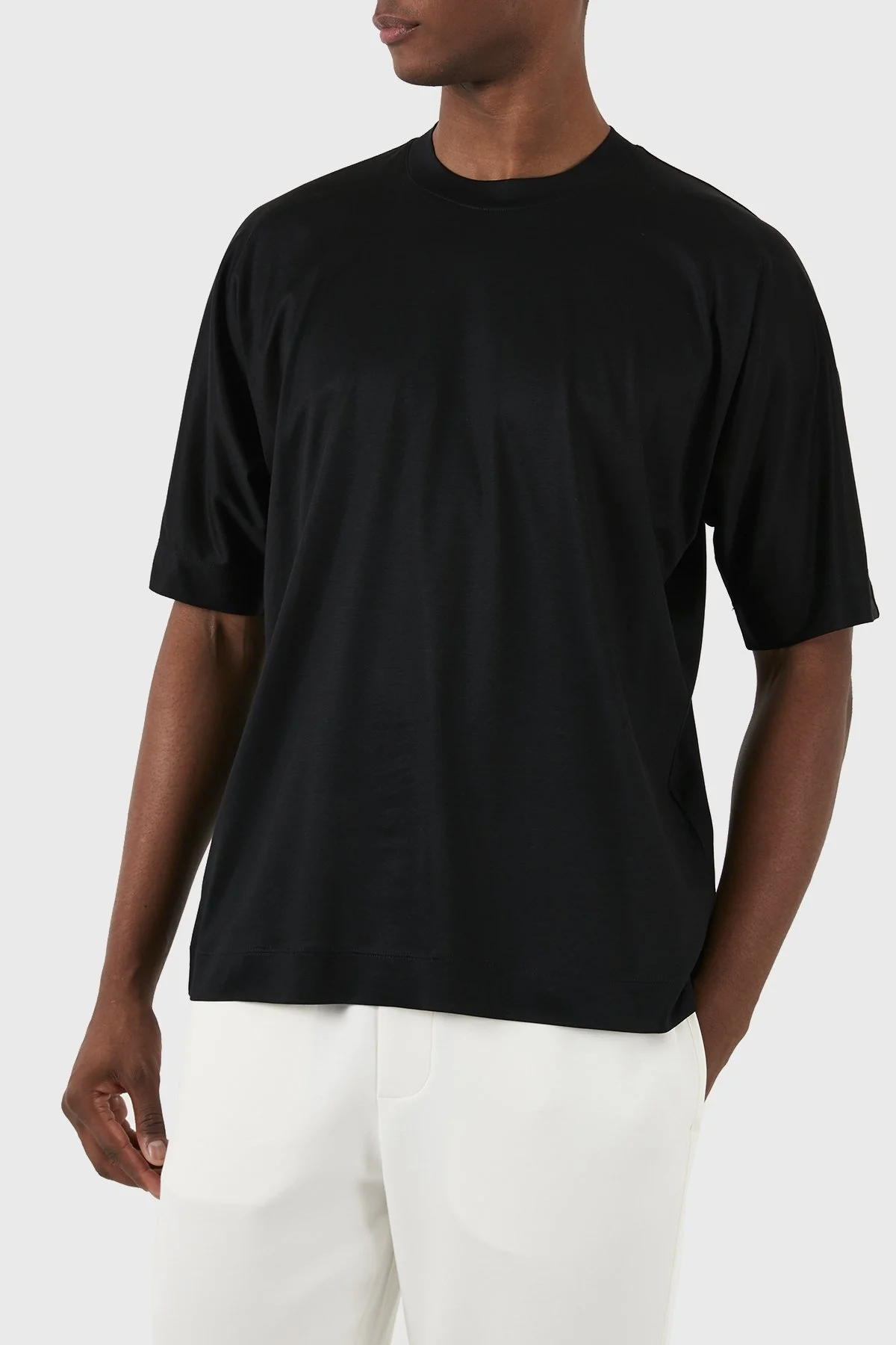 Emporio Armani Oversize Fit Bisiklet Yaka Erkek T Shirt 3D1TG2 1JUVZ 0999 SİYAH - 1