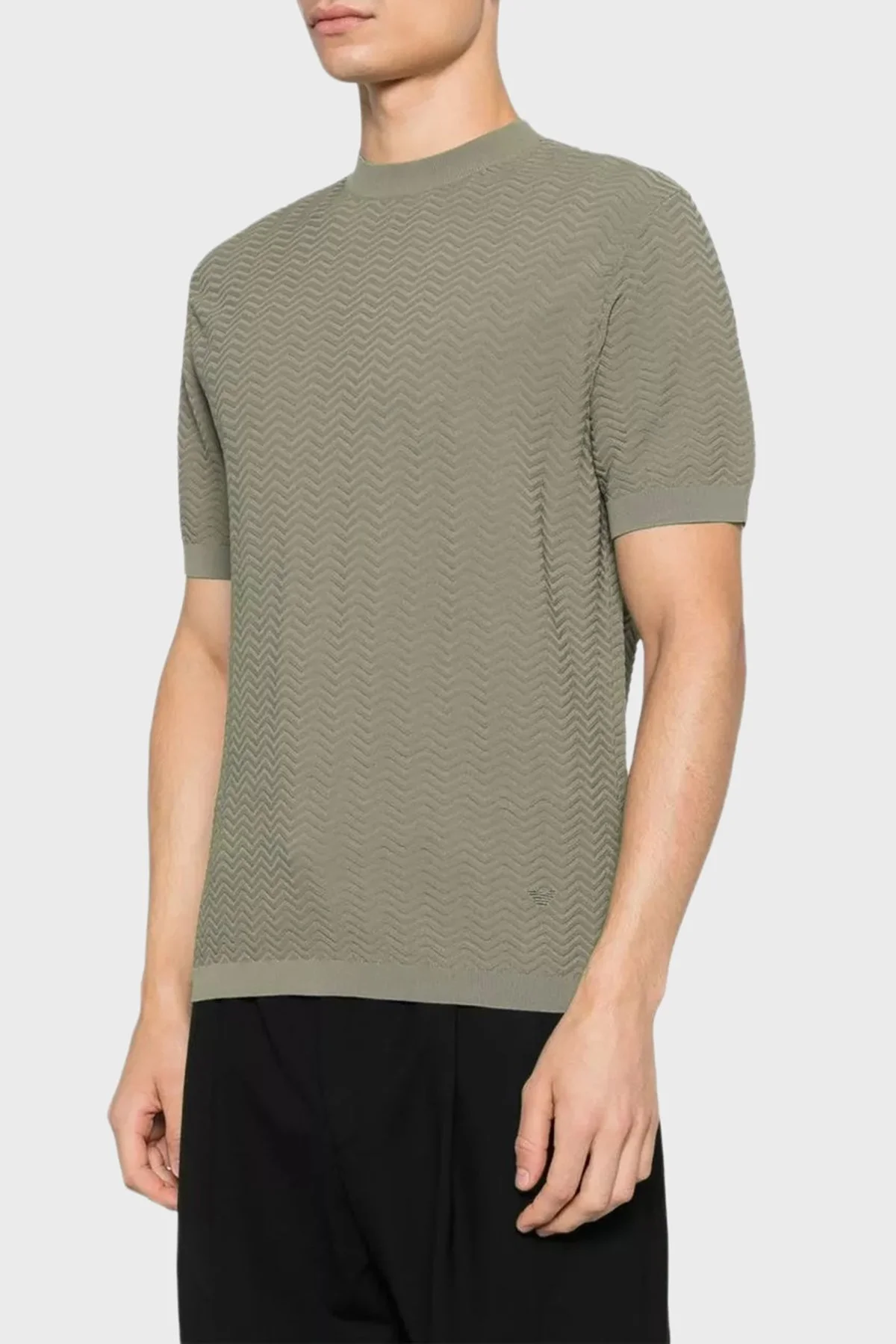 Emporio Armani Özel Kabartmalı Slim Fit Yuvarlak Yaka Erkek Kazak EM004671 AF23759 U6183 HAKİ - 1