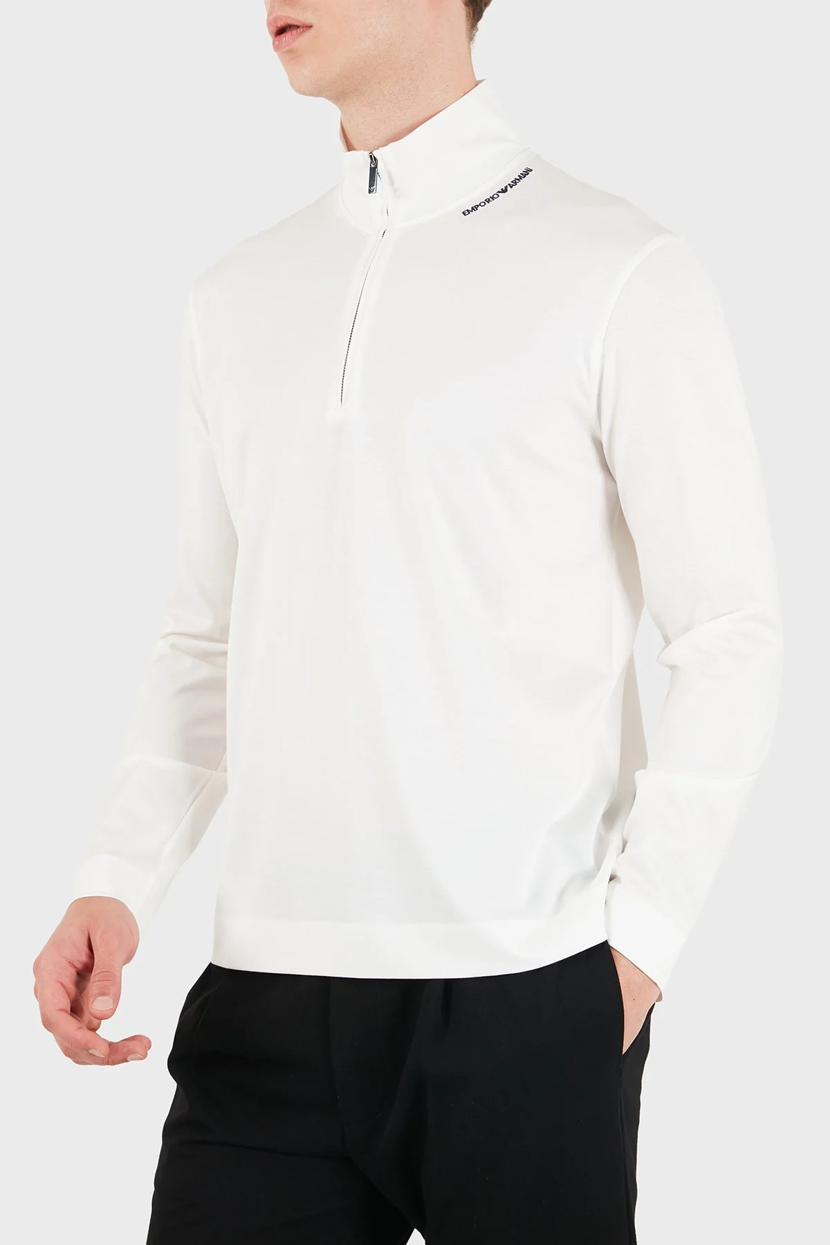 Emporio Armani Pamuk Karışımlı Dik Yaka Yarım Fermuarlı Erkek T Shirt EM006806 AF10761 U0003 Beyaz - 4