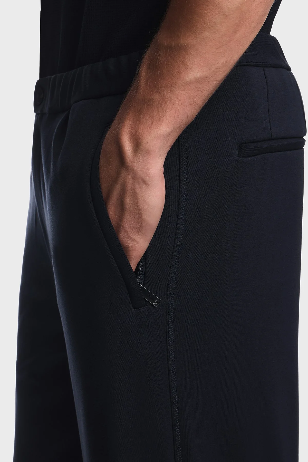 Emporio Armani Pamuk Karışımlı Normal Bel Düz Paça Jarse Erkek Pantolon EM001611 AF27883 UB118 Lacivert - 5