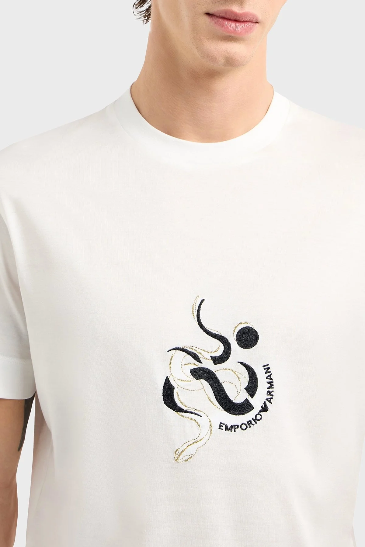 Emporio Armani Pamuk Karışımlı Regular Fit Bisiklet Yaka Erkek T Shirt EM001702 AF10017 U0003 BEYAZ - 4