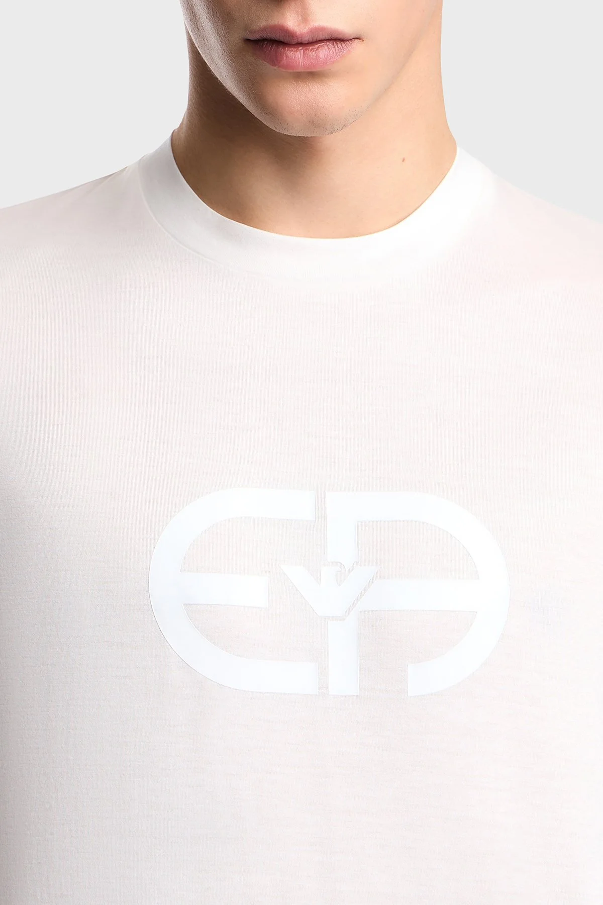 Emporio Armani Pamuk Karışımlı Regular Fit Bisiklet Yaka Erkek T Shirt EM004581 AF10017 U0003 BEYAZ - 4