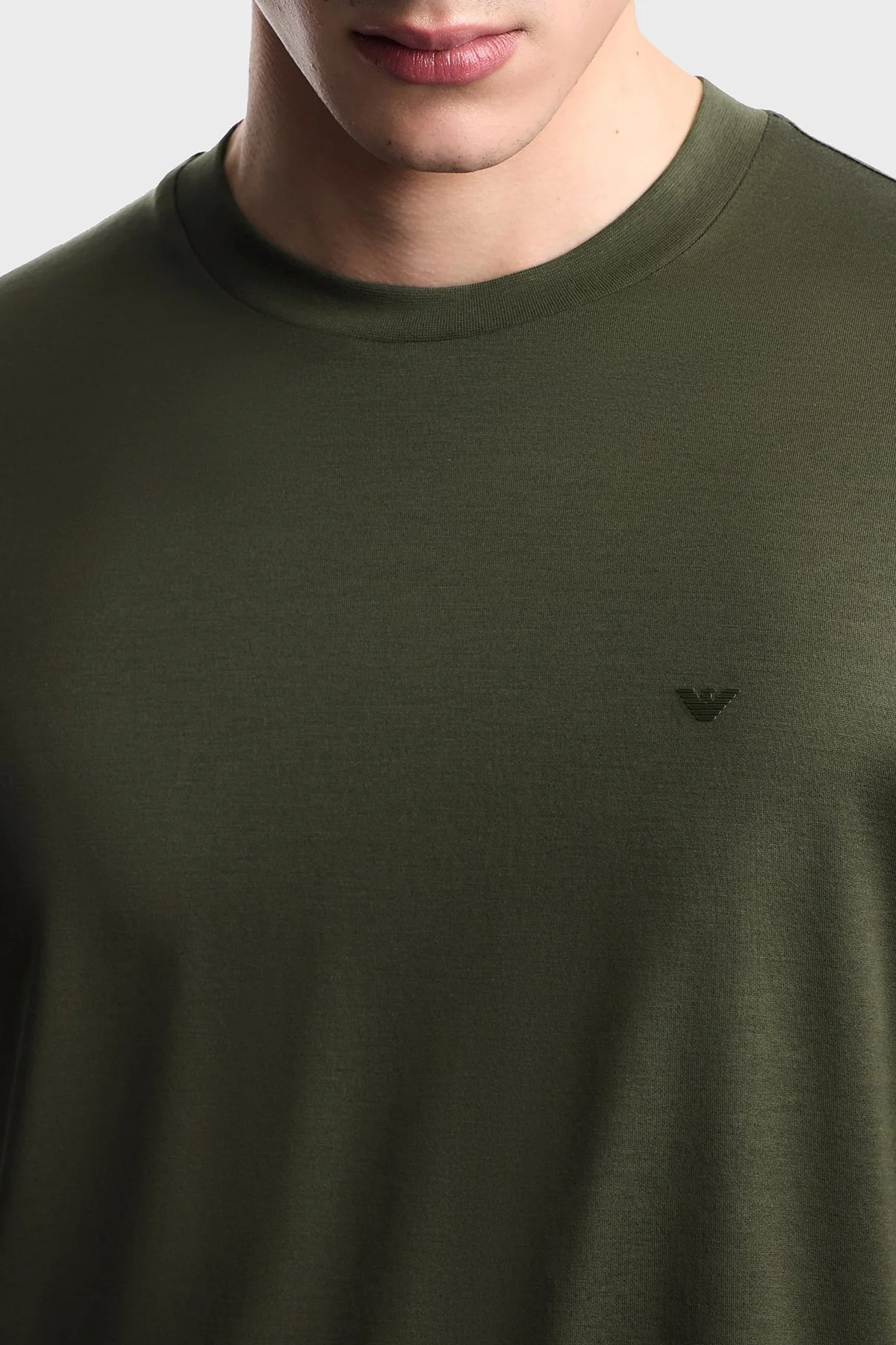 Emporio Armani Pamuk Karışımlı Regular Fit Bisiklet Yaka Erkek T Shirt EM005491 AF24839 U8121 HAKİ - 4