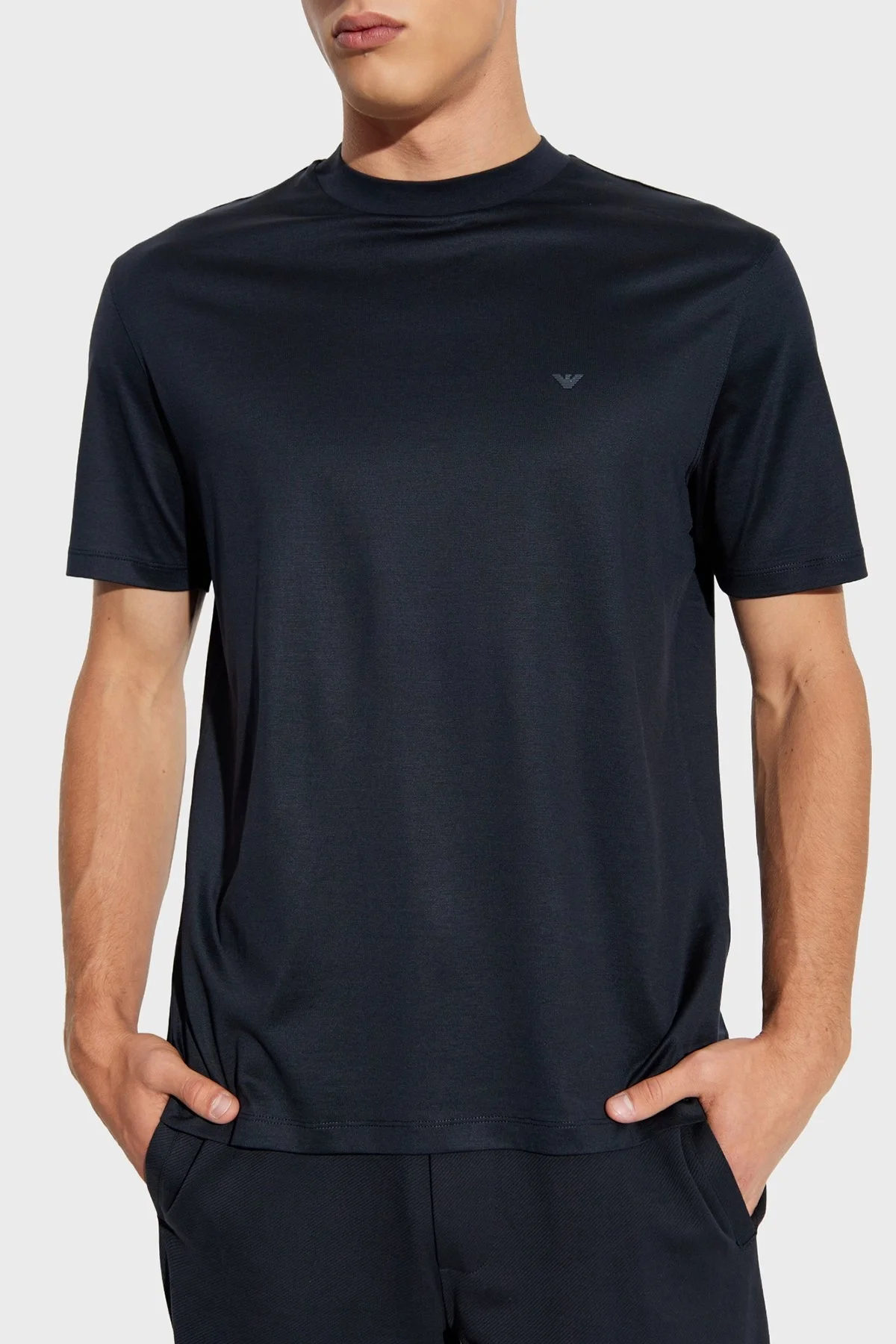 Emporio Armani Pamuk Karışımlı Regular Fit Bisiklet Yaka Logolu Erkek T Shirt EM003137 AF10761 UB118 LACİVERT - 1