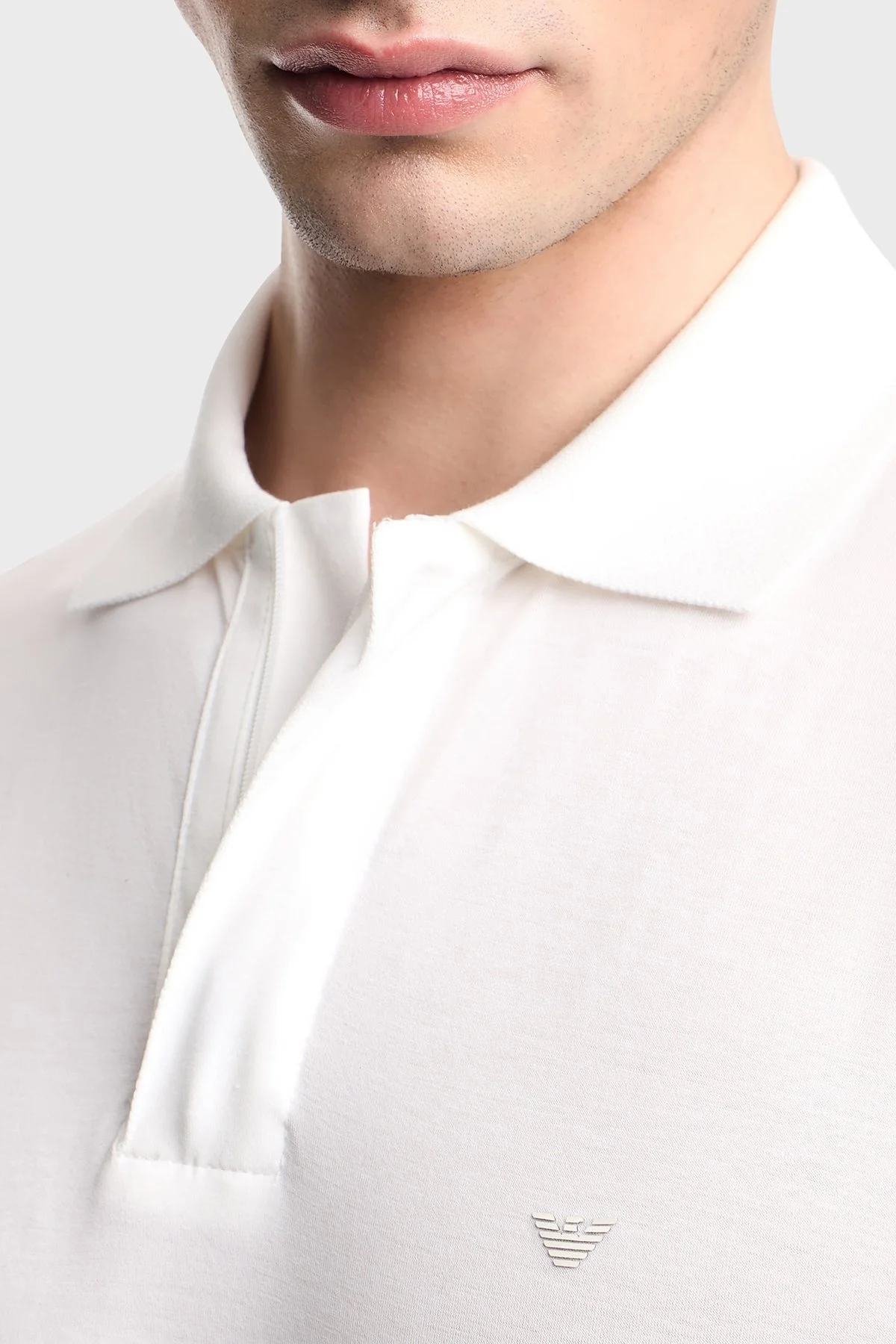 Emporio Armani Pamuk Karışımlı Regular Fit Düğmeli Erkek Polo EM005492 AF24839 U0003 BEYAZ - 4