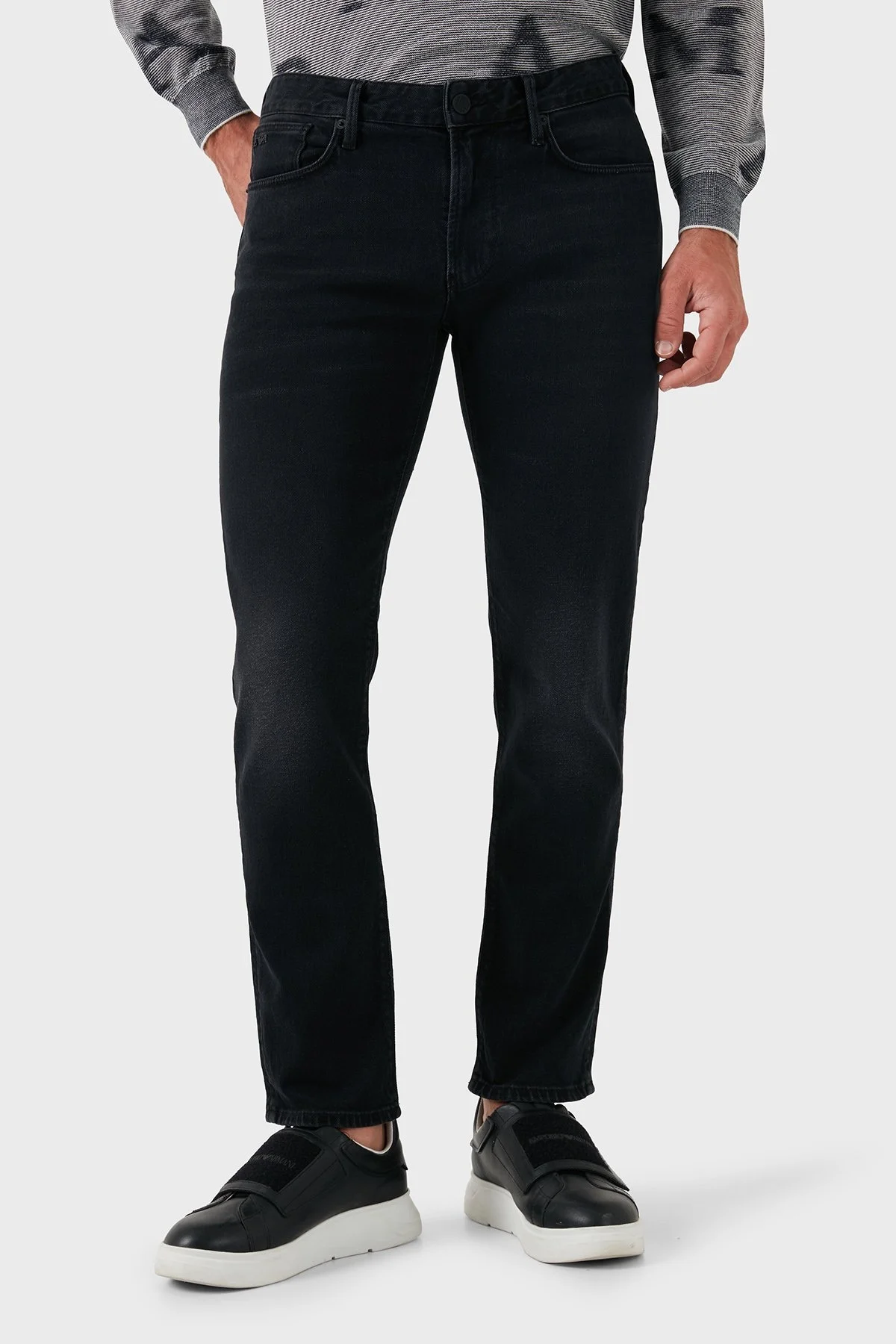 Emporio Armani Pamuk Karışımlı Regular Fit Düz Paça Jeans Erkek Kot Pantolon 6D1J06 1D96Z 0006 SİYAH - 1
