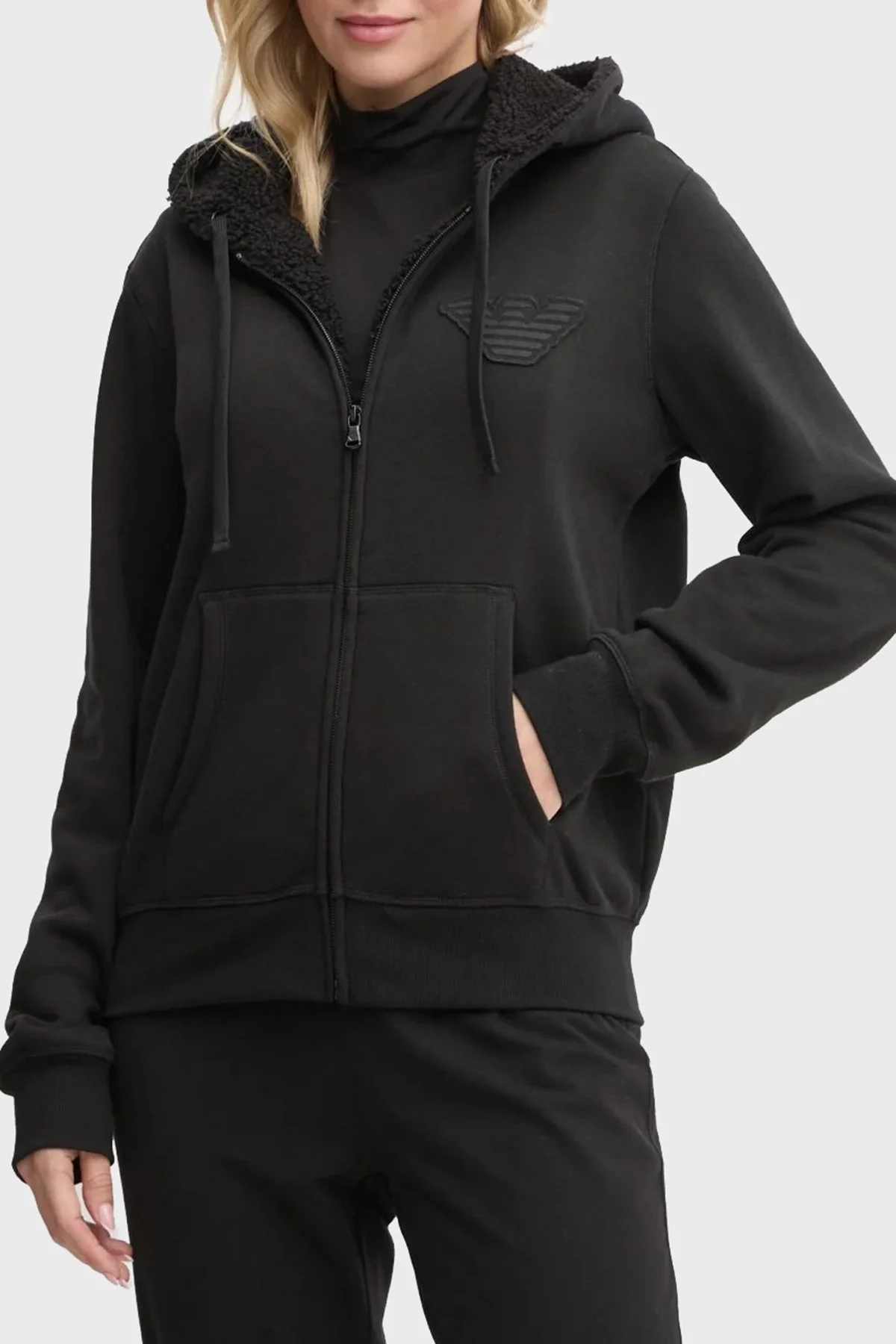 Emporio Armani Pamuk Karışımlı Regular Fit Kapüşonlu Fermuarlı Bayan Sweat 1646104 F2560 0020 SİYAH - 6