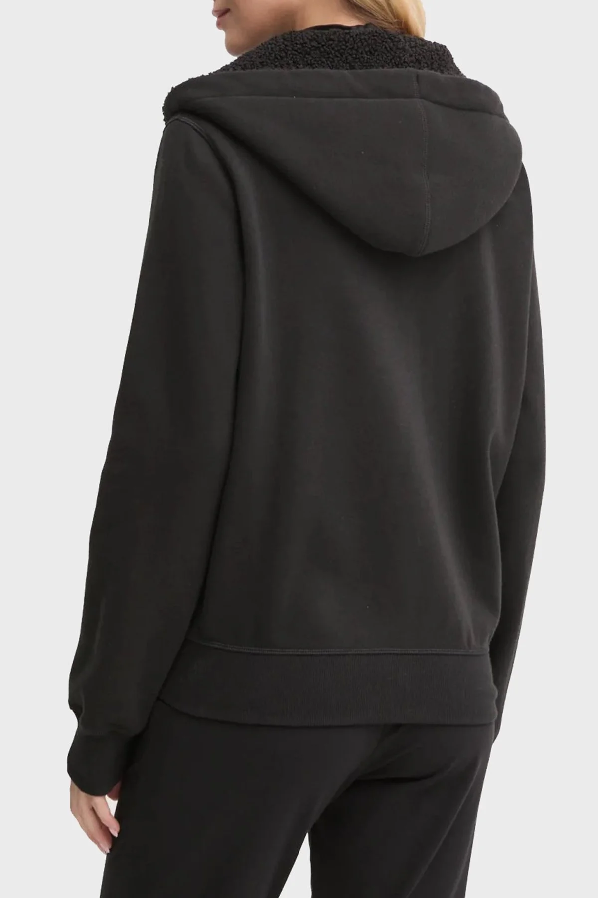 Emporio Armani Pamuk Karışımlı Regular Fit Kapüşonlu Fermuarlı Bayan Sweat 1646104 F2560 0020 SİYAH - 8