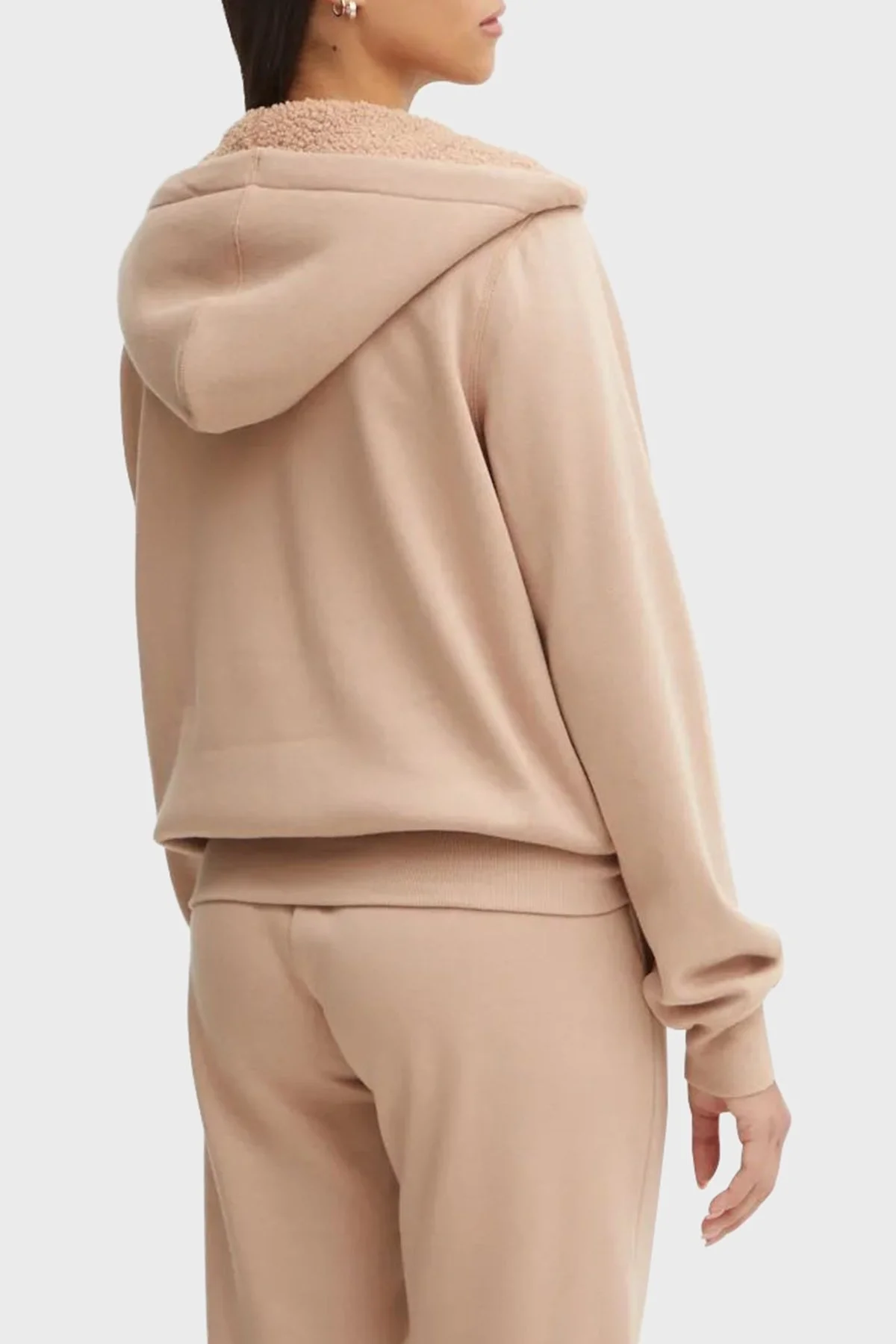 Emporio Armani Pamuk Karışımlı Regular Fit Kapüşonlu Fermuarlı Bayan Sweat 1646104 F2561 6355 BEJ - 2