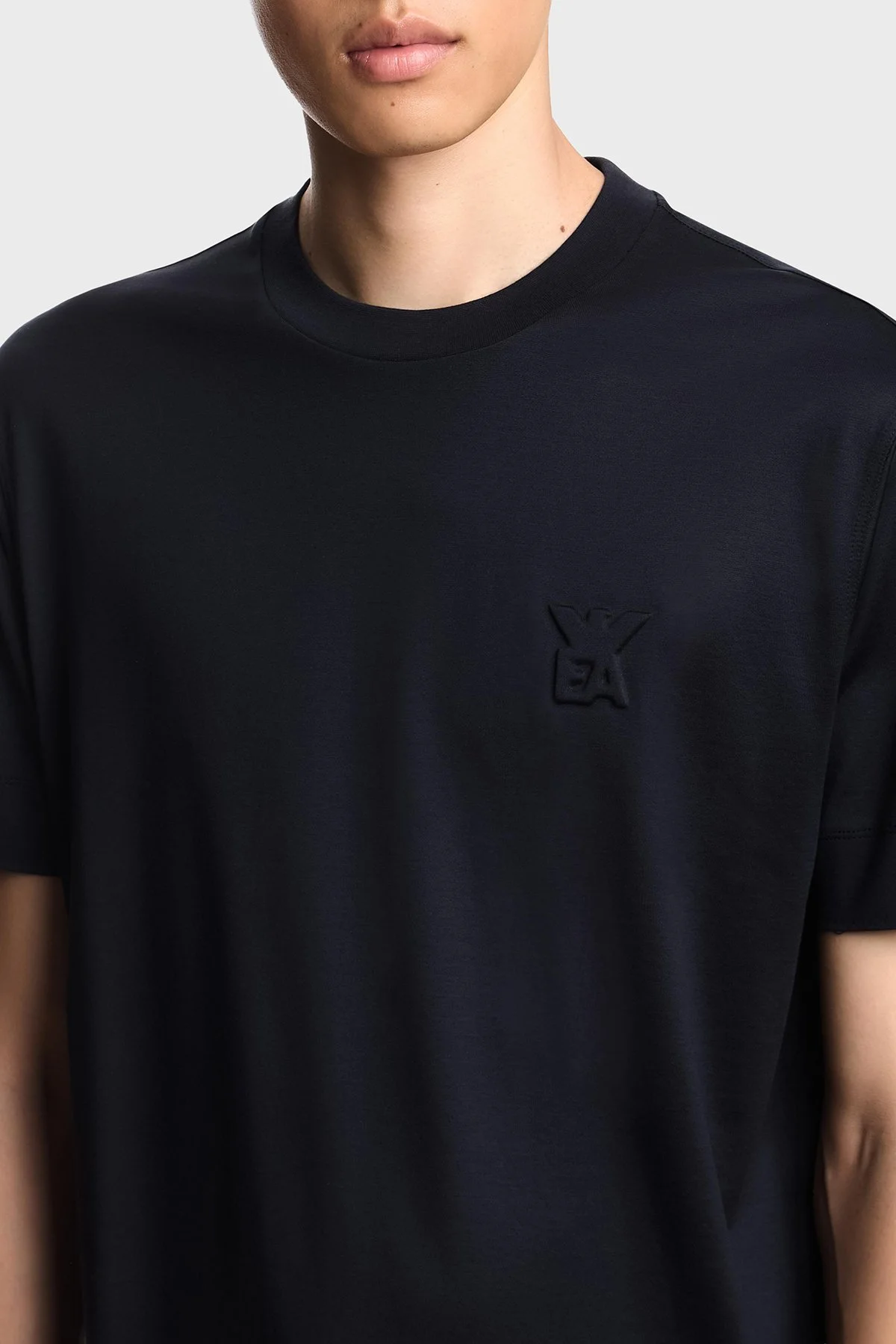 Emporio Armani Pamuk Karışımlı Regular Fit Logolu Bisiklet Yaka Erkek T Shirt EM002963 AF10761 UB118 LACİVERT - 4