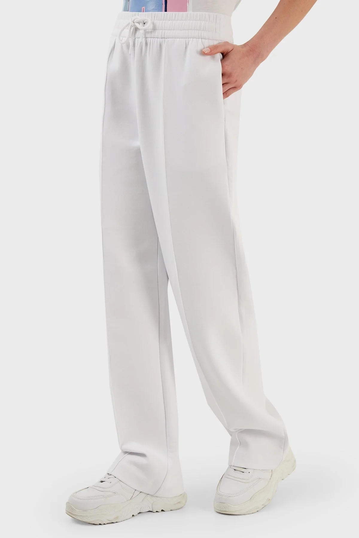 Emporio Armani Pamuklu Belden Bağlamalı Bol Paça Spor Bayan Pantolon 3R2P6E 1JHSZ 0100 BEYAZ - 10