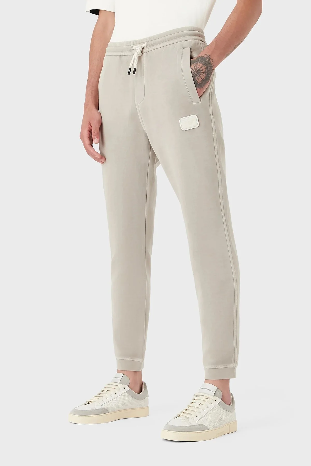 Emporio Armani Pamuklu Belden Bağlamalı Slim Fit Cepli Jogger Erkek Pantolon 6L1P81 1JHSZ 0135 AÇIK BEJ - 1