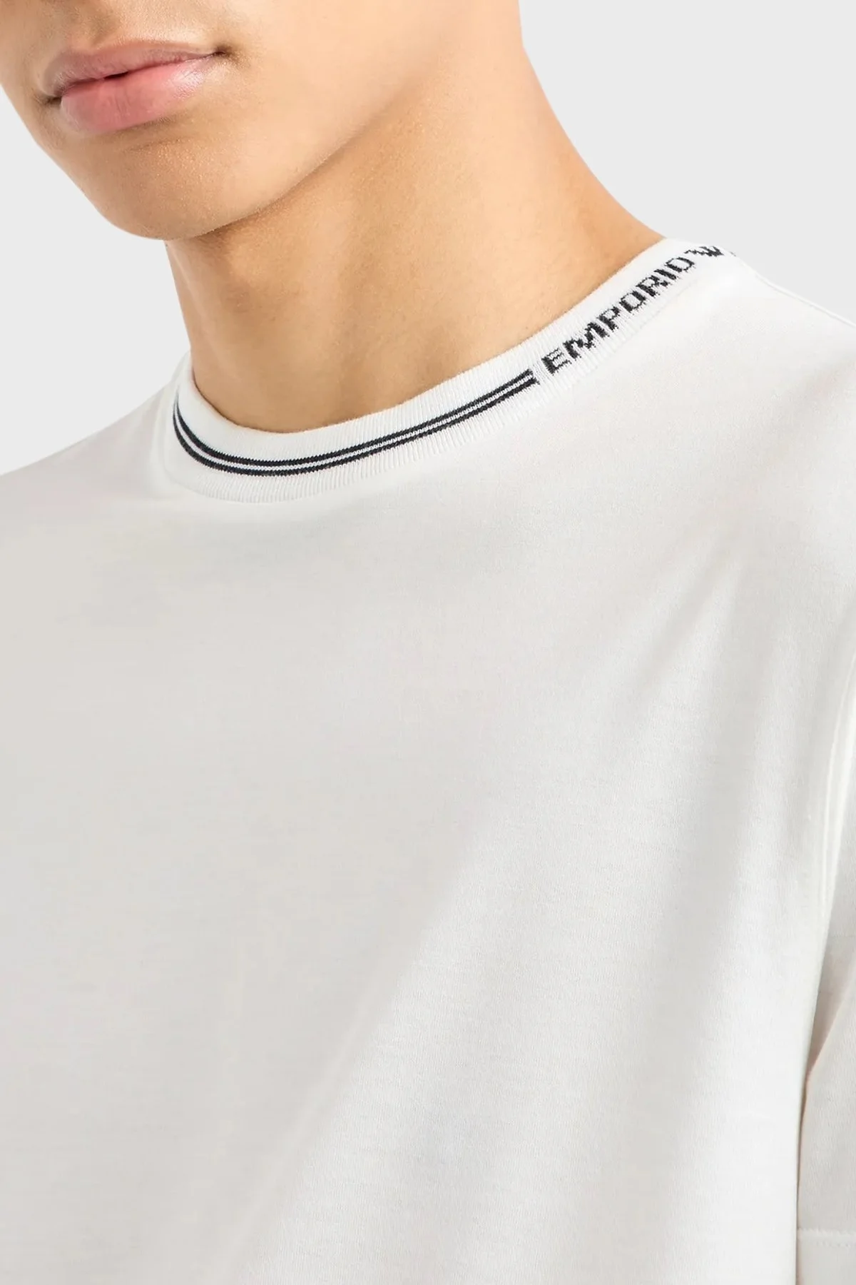 Emporio Armani Pamuklu Bisiklet Yaka Erkek T Shirt 6D1T95 1JOSZ 0101 BEYAZ - 2