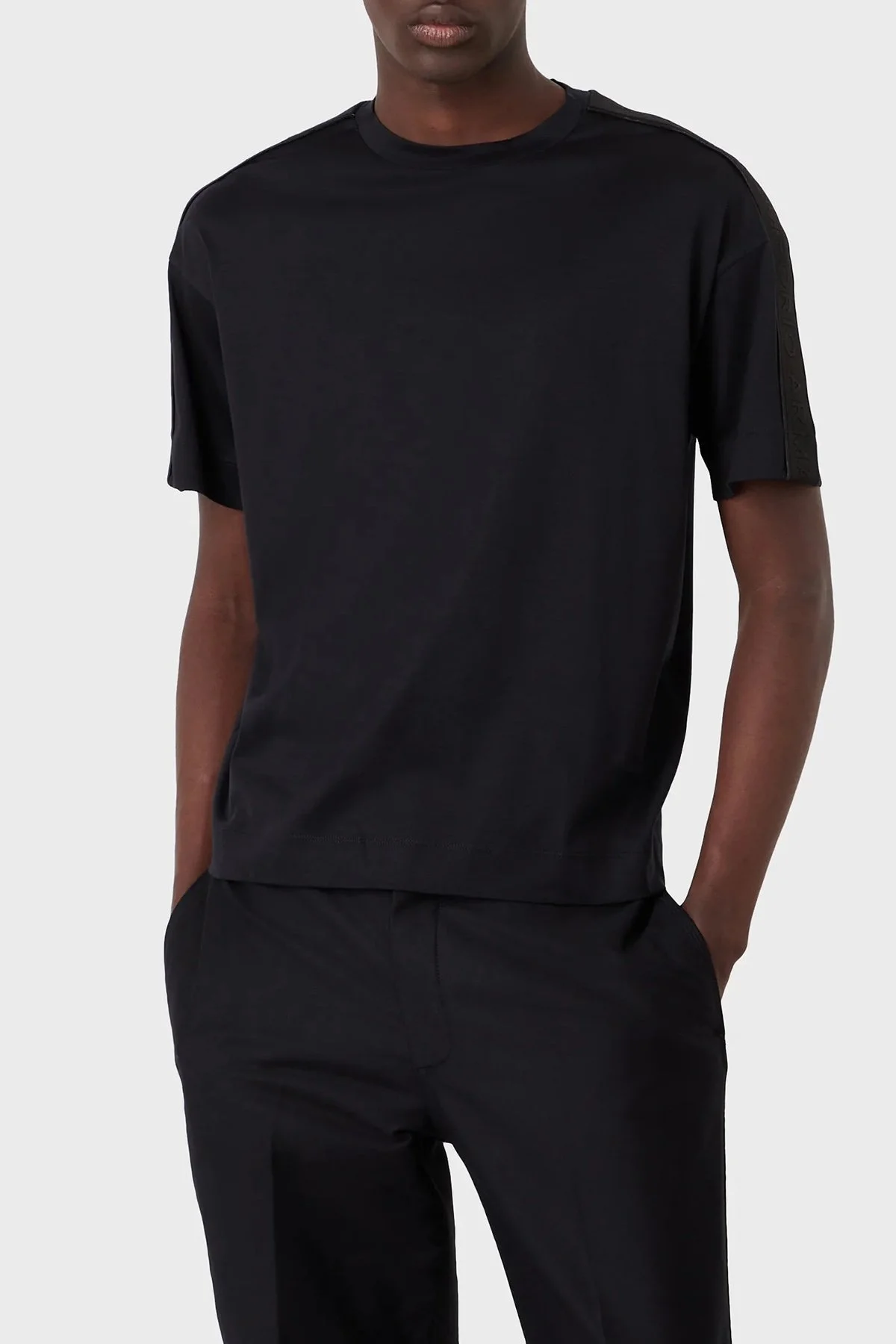 Emporio Armani Pamuklu Bisiklet Yaka Relaxed Fit Erkek T Shirt 3R1TBB 1JUVZ 0920 LACİVERT - 1