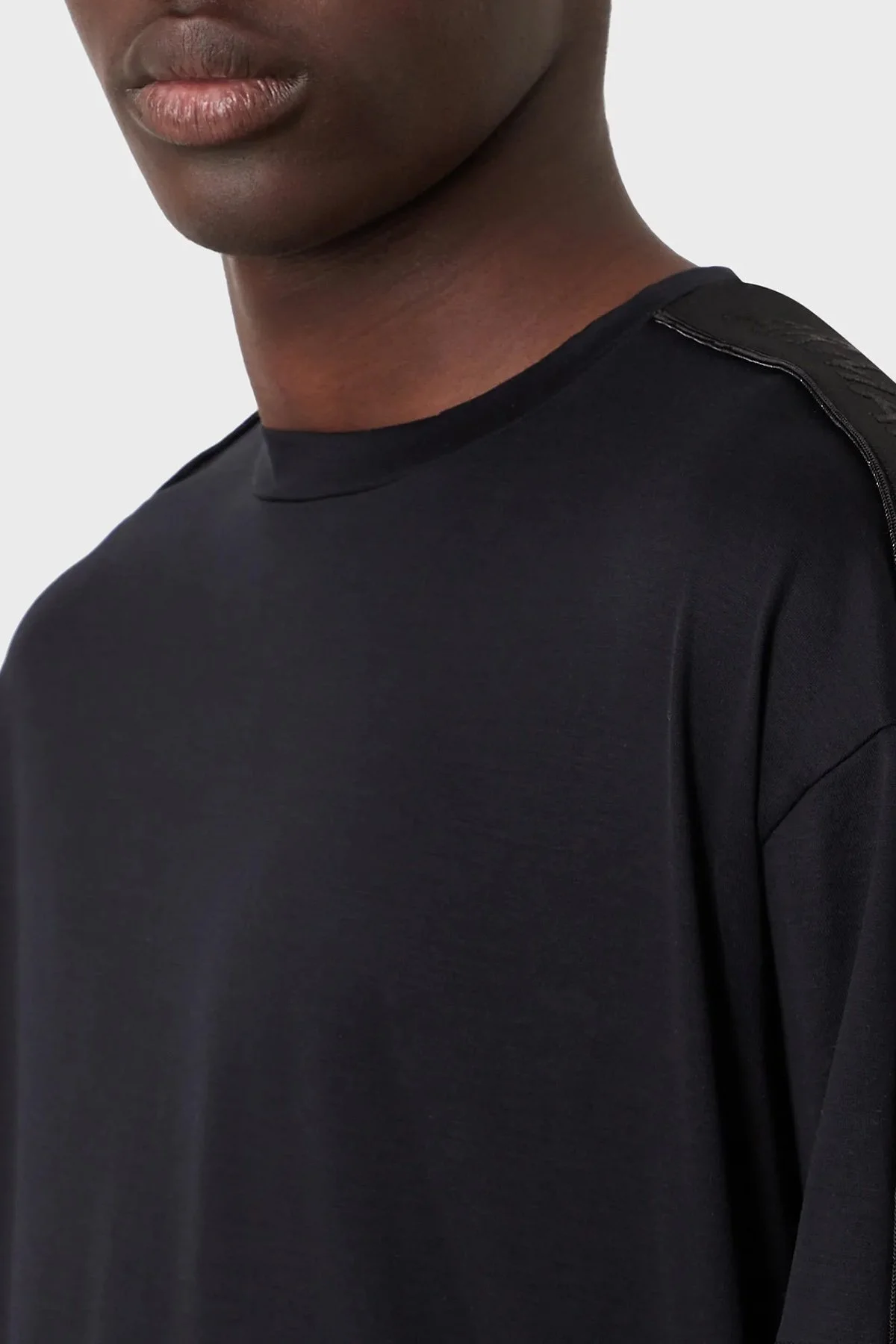 Emporio Armani Pamuklu Bisiklet Yaka Relaxed Fit Erkek T Shirt 3R1TBB 1JUVZ 0920 LACİVERT - 3