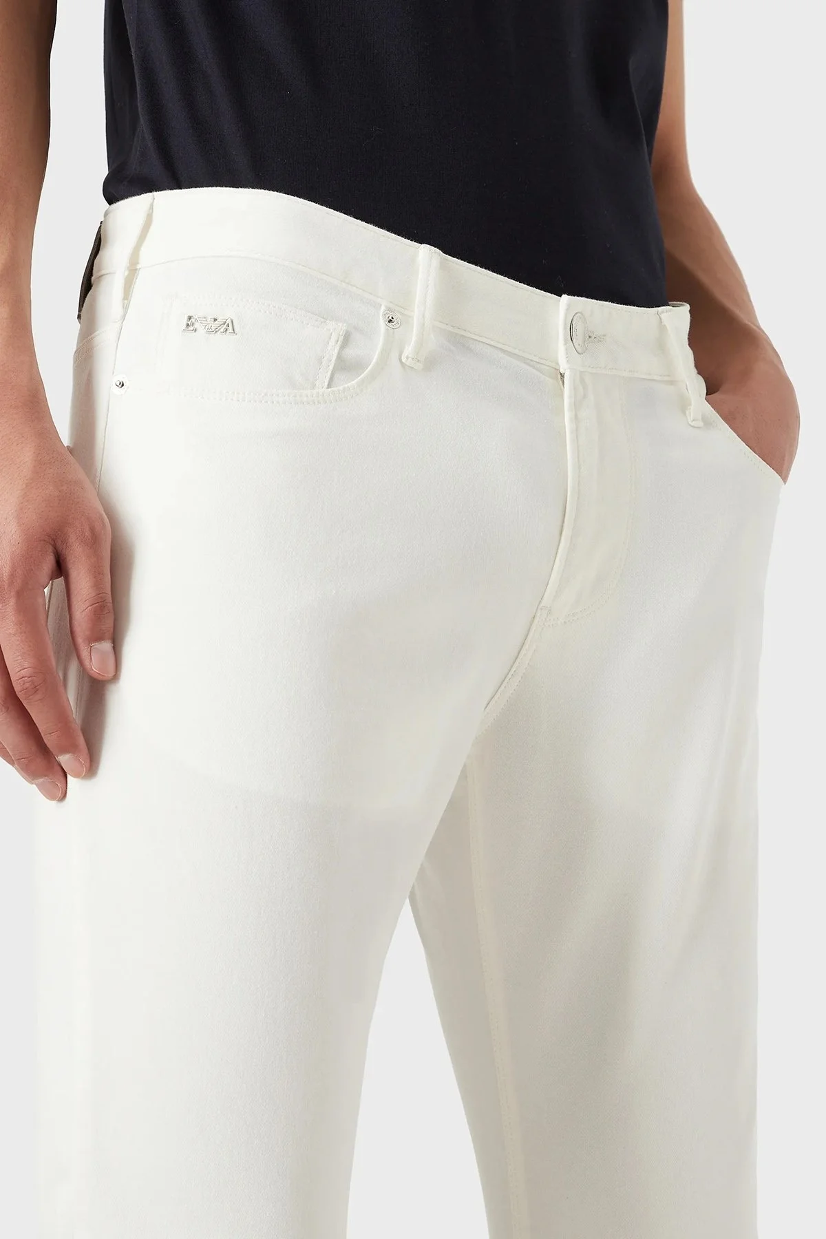 Emporio Armani Pamuklu Düşük Bel Slim Fit J06 Jeans Erkek Kot Pantolon 8N1J06 1GN0Z 0101 BEYAZ - 4