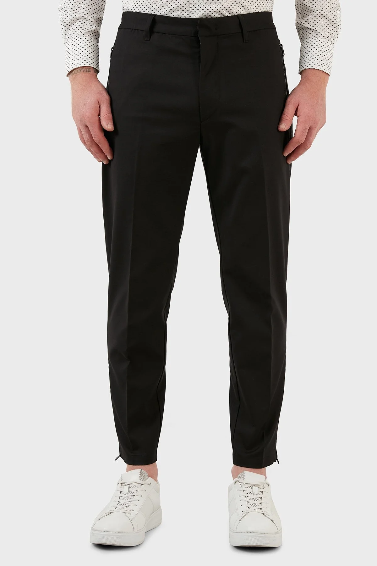 Emporio Armani Pamuklu Fermuar Detaylı Jogger Erkek Pantolon 3L1P75 1NBKZ 0999 SİYAH - 1