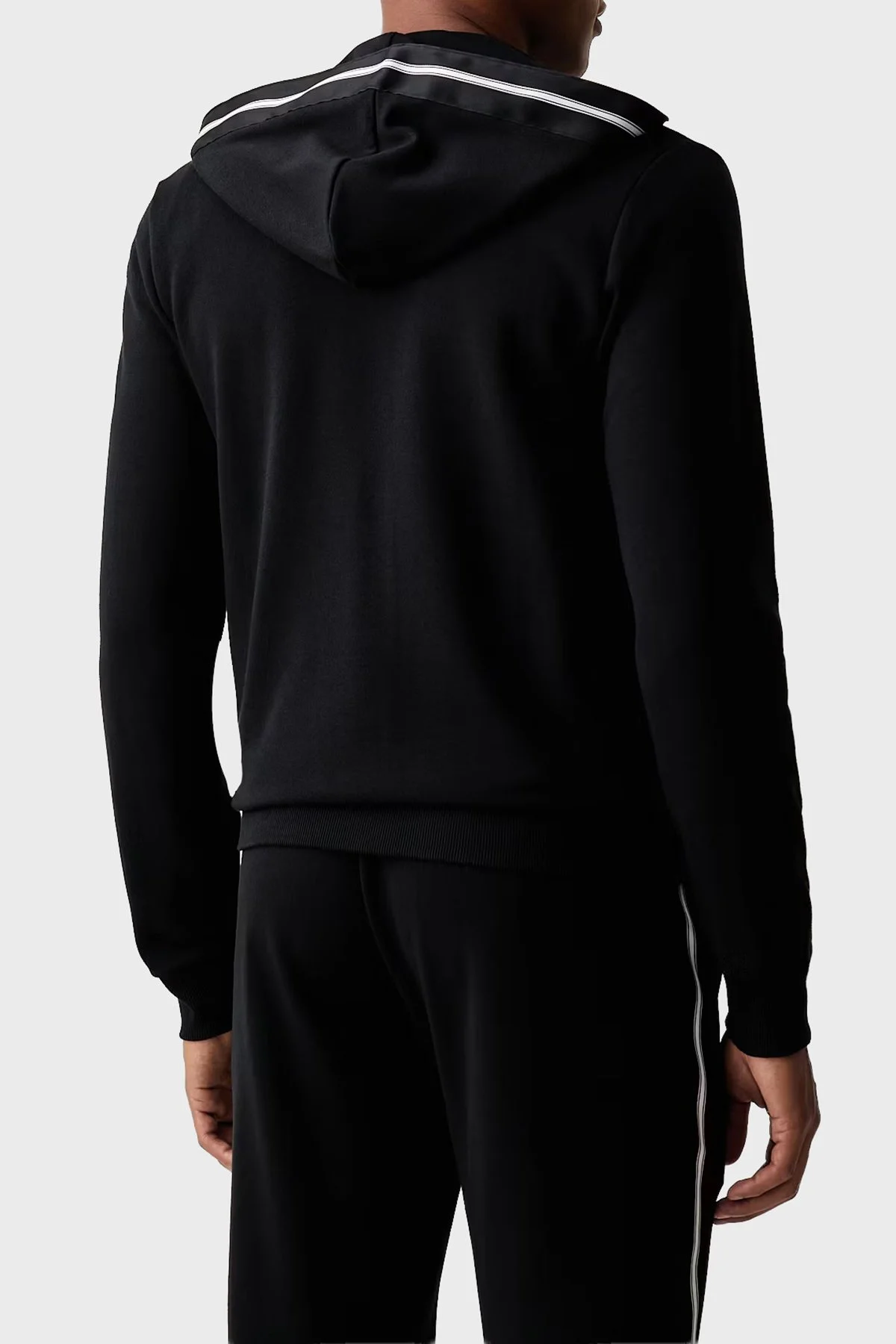 Emporio Armani Pamuklu Kapüşonlu Fermuarlı Erkek Sweat EM000653 AF25024 UC001 Siyah - 3