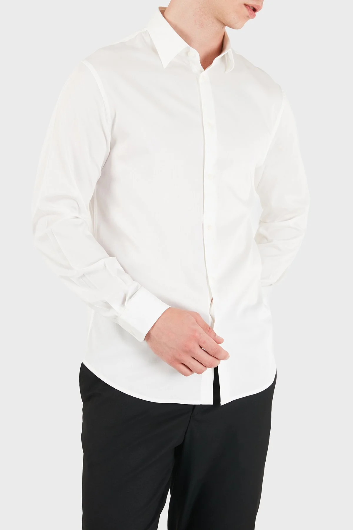 Emporio Armani Pamuklu Klasik Yaka Uzun Kollu Erkek Gömlek EM006705 AF23800 U0002 Beyaz - 6