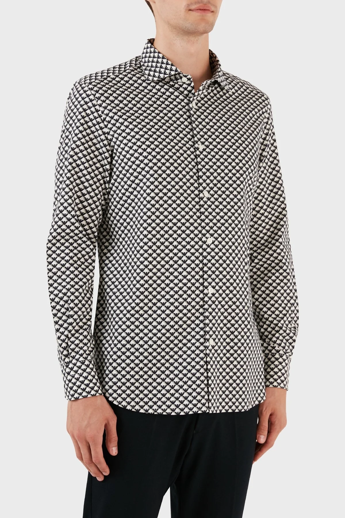 Emporio Armani Pamuklu Logo Desen Baskılı Regular Fit Erkek Gömlek 6R1C86 1NMVZ F1D6 SİYAH-BEYAZ - 3