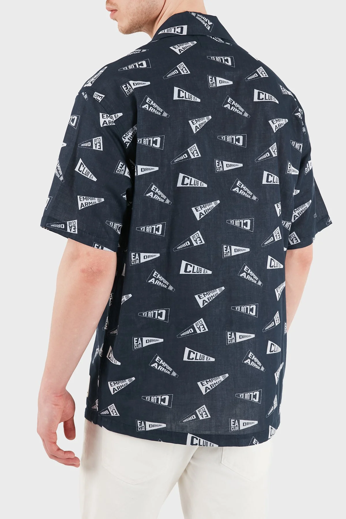 Emporio Armani Pamuklu Logo Desenli Relaxed Fit Kısa Kollu Erkek Gömlek EM001084 AF22078 FB465 LACİVERT - 3