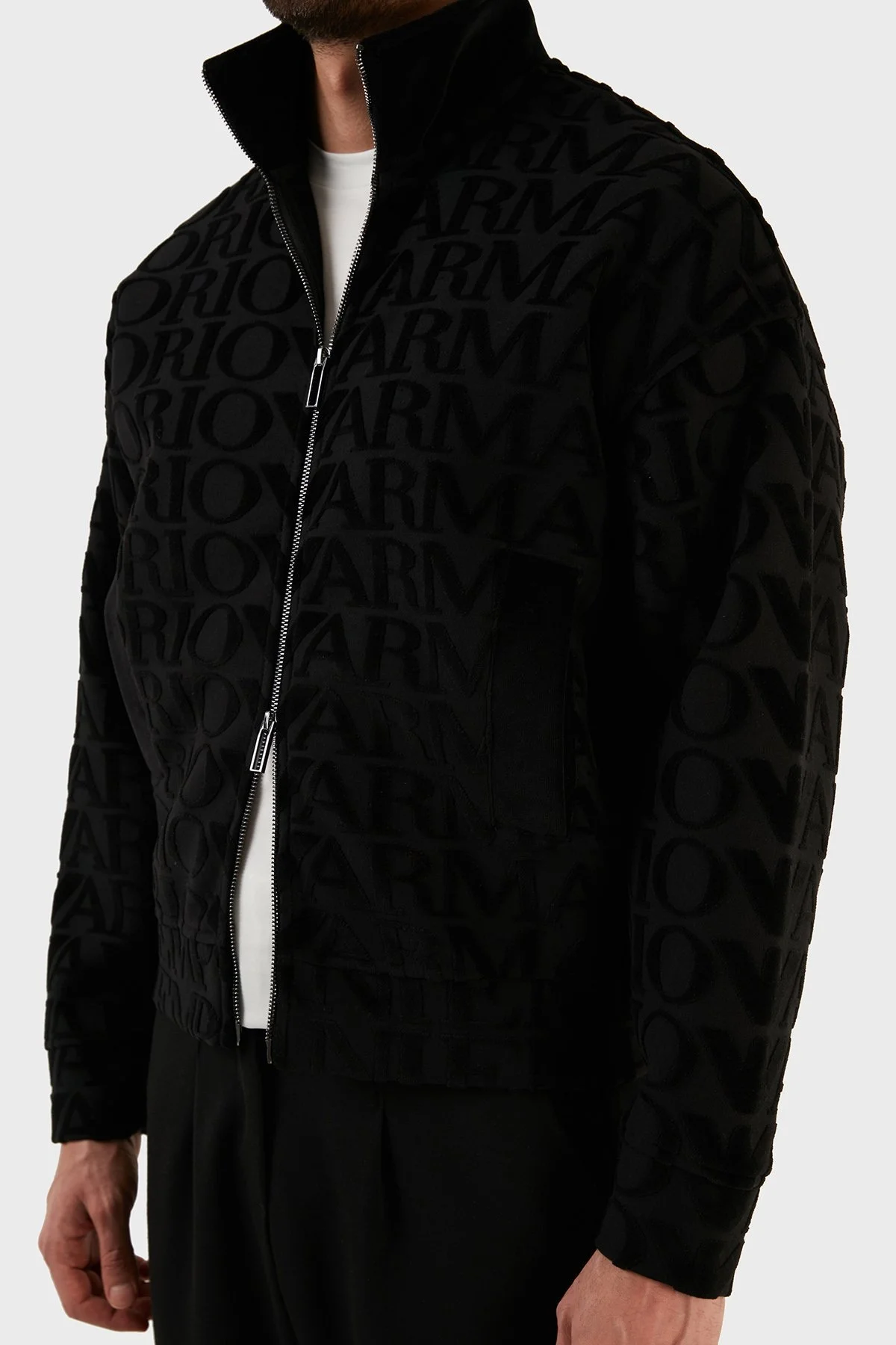 Emporio Armani Pamuklu Logo Detaylı Regular Fit Fermuarlı Dik Yaka Erkek Sweat 6L1MN1 1JIXZ 0999 SİYAH - 3