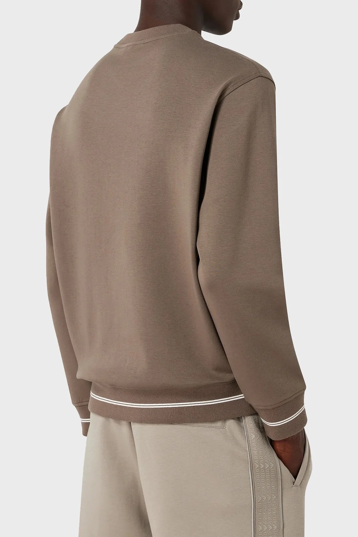 Emporio Armani Pamuklu Logolu Bisiklet Yaka Regular Fit Erkek Sweat 6R1MF2 1JHSZ 0488 KAHVE - 3