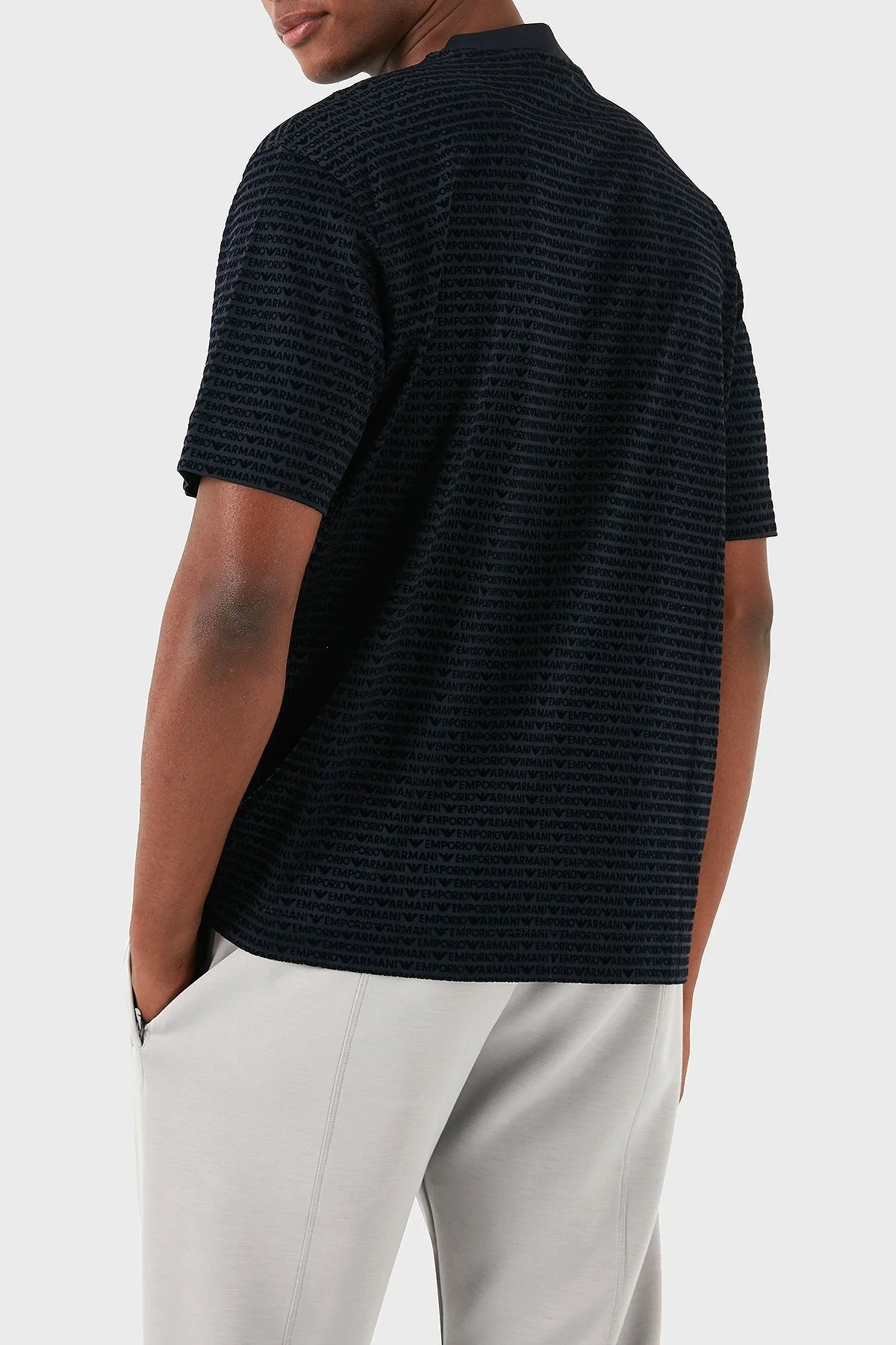 Emporio Armani Pamuklu Logolu Regular Fit Bisiklet Yaka Erkek T Shirt 6D1TD5 1JOSZ 0920 LACİVERT - 8