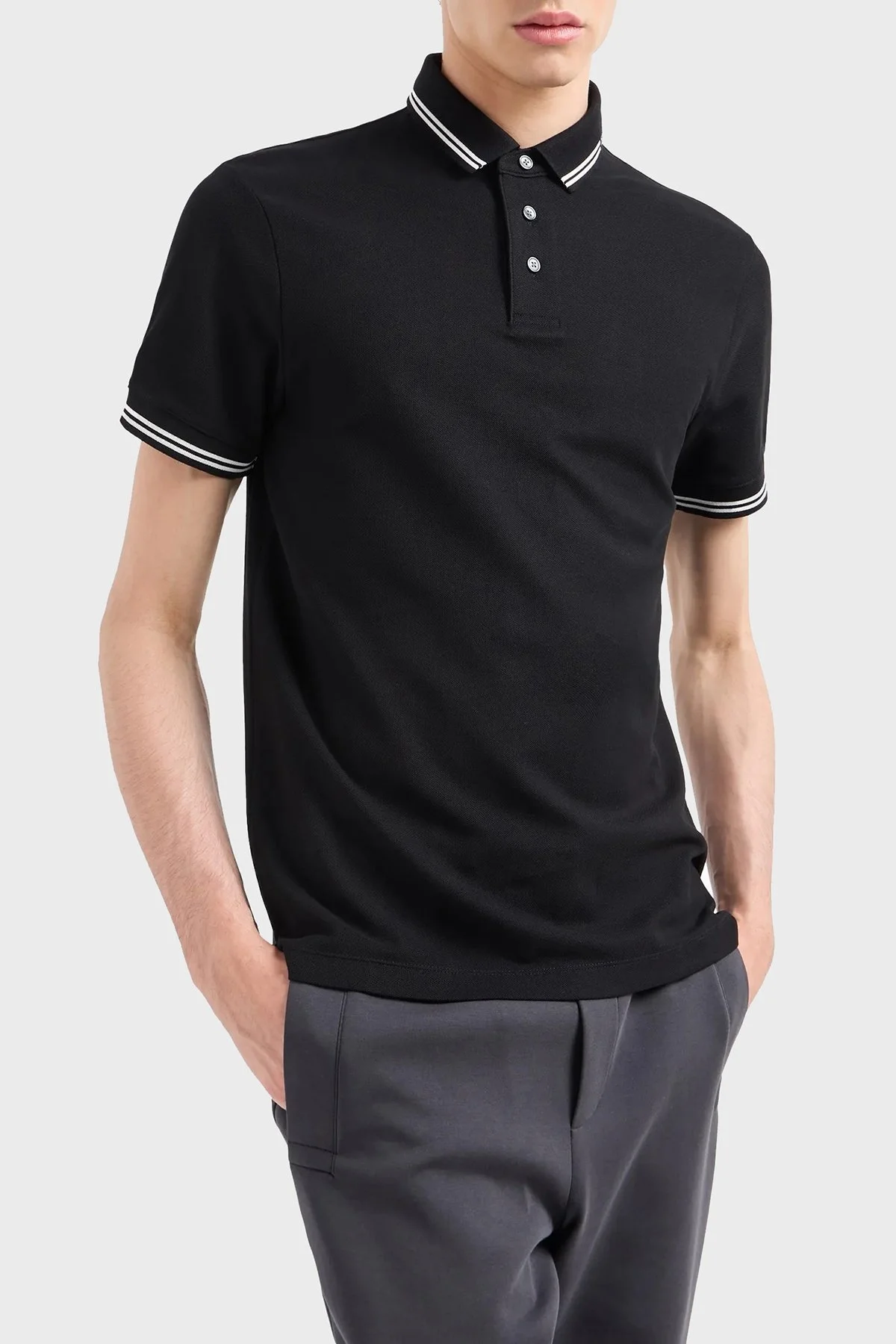 Emporio Armani Pamuklu Logolu Regular Fit Düğmeli Erkek Polo Yaka T Shirt 6D1F95 1JCYZ 0029 SİYAH - 1