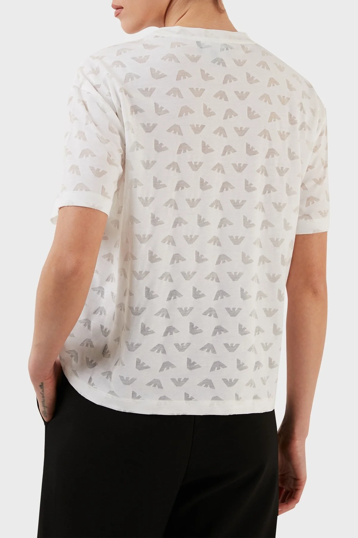 Emporio Armani Pamuklu Logolu Relaxed Fit Bisiklet Yaka Bayan T Shirt 3R2T7F 2JWBZ 0100 BEYAZ - 5