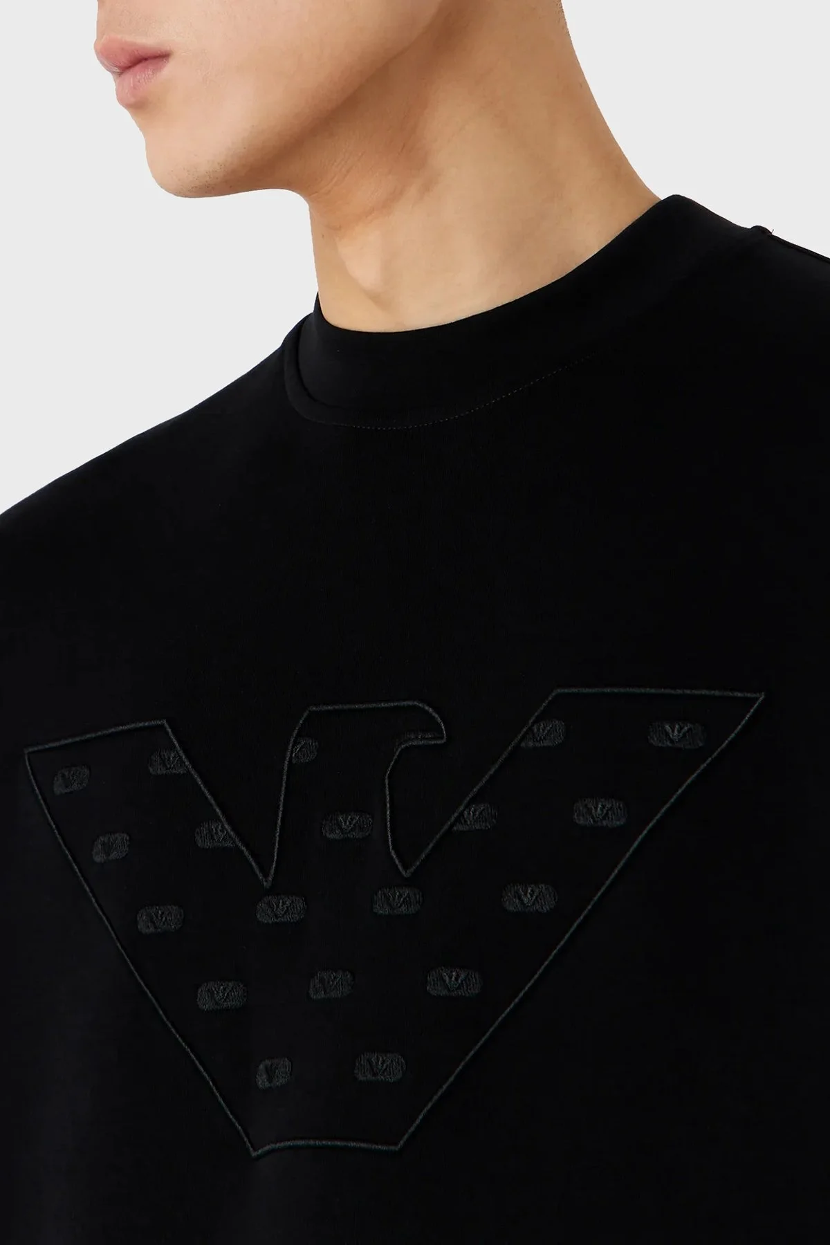 Emporio Armani Pamuklu Nakış Logolu Bisiklet Yaka Regular Fit Erkek Sweat 6R1ME7 1JHSZ 0999 SİYAH - 4