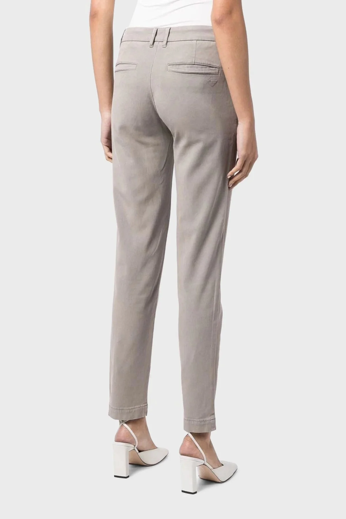 Emporio Armani Pamuklu Normal Bel Skinny Fit Düz Paça Kadın Pantolon 6L2P64 2NH4Z 0636 GRİ - 3
