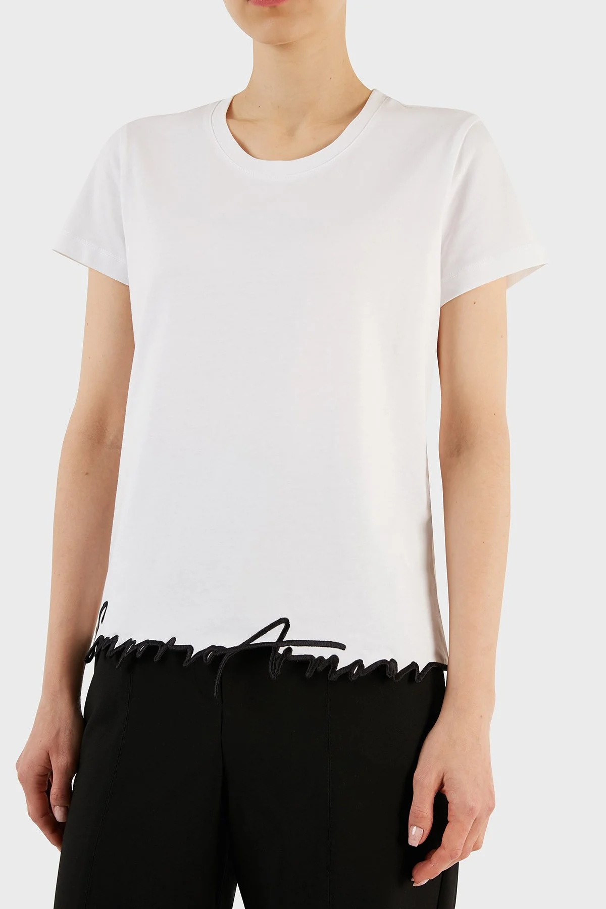 Emporio Armani Pamuklu Regular Fit Bisiklet Yaka Kadın T Shirt 6R2T7M 2J4EZ 0100 BEYAZ - 5