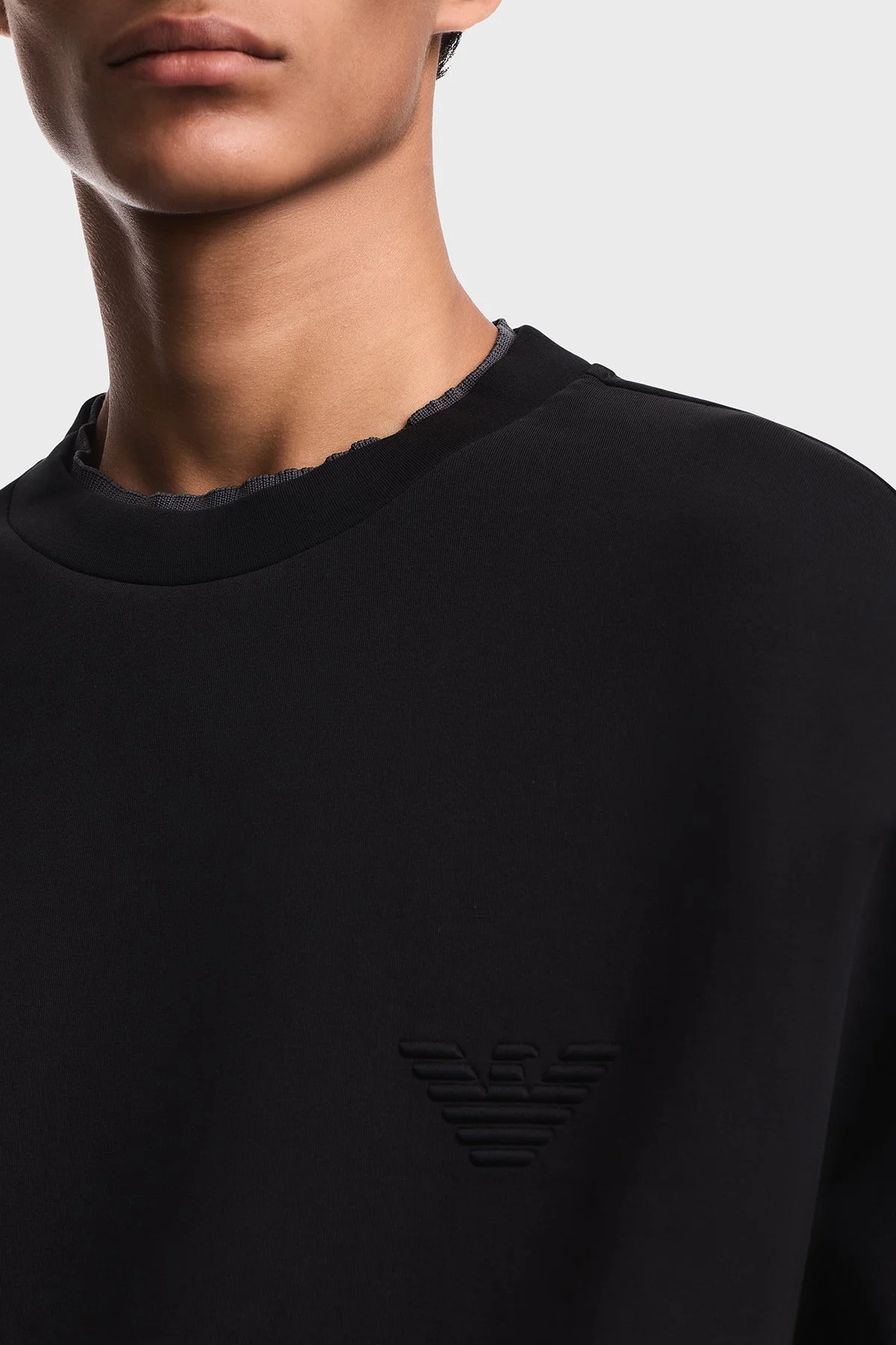 Emporio Armani Pamuklu Regular Fit Bisiklet Yaka Erkek Sweat EM006827 AF10013 MC718 Siyah - 4