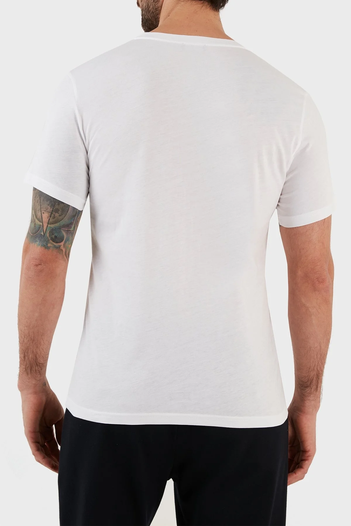 Emporio Armani Pamuklu Regular Fit Bisiklet Yaka Erkek T Shirt 211818 3R468 98310 BEYAZ - 6